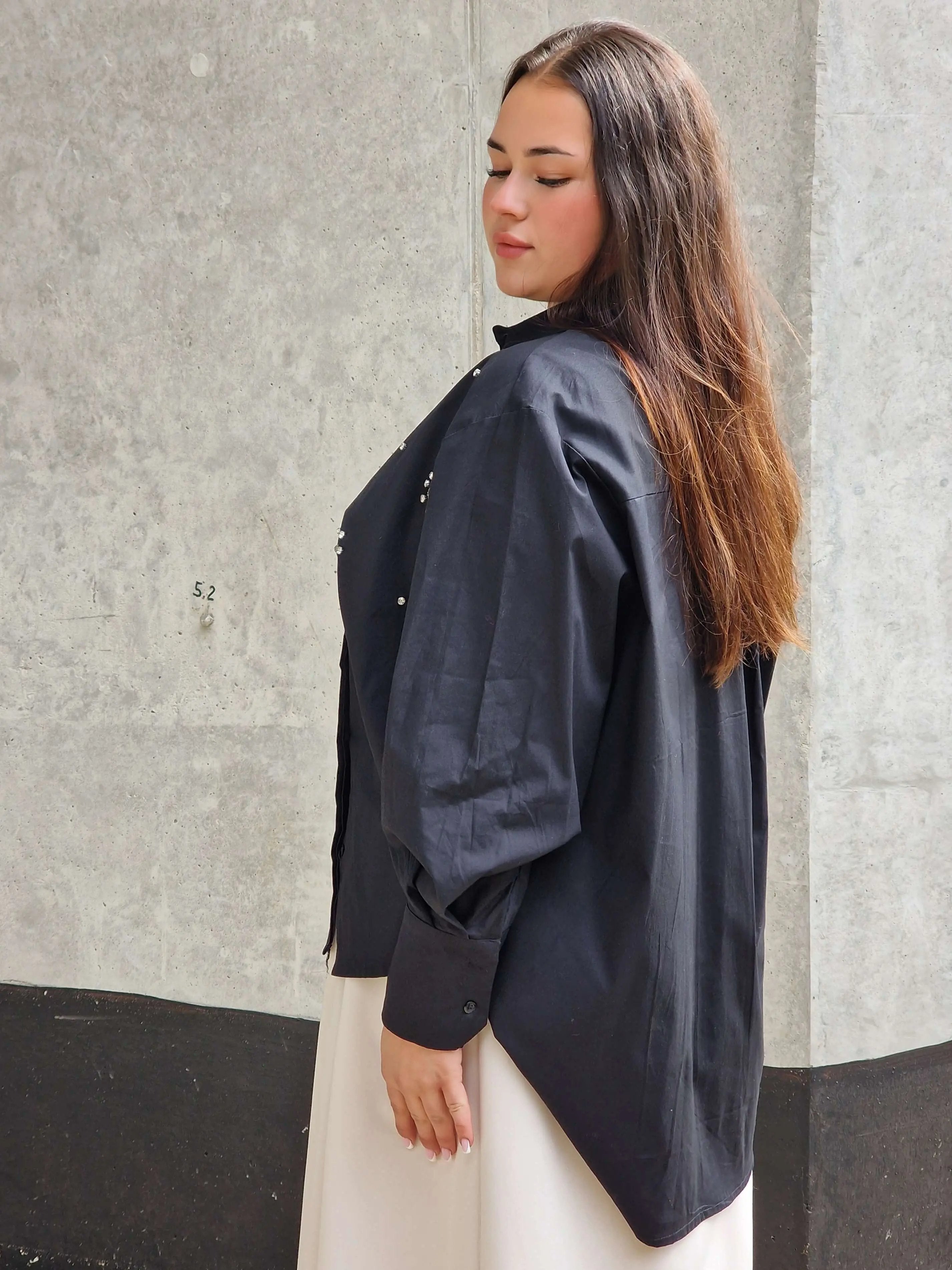 Koszula plus size z perełkowymi zdobieniami Stylowa XL