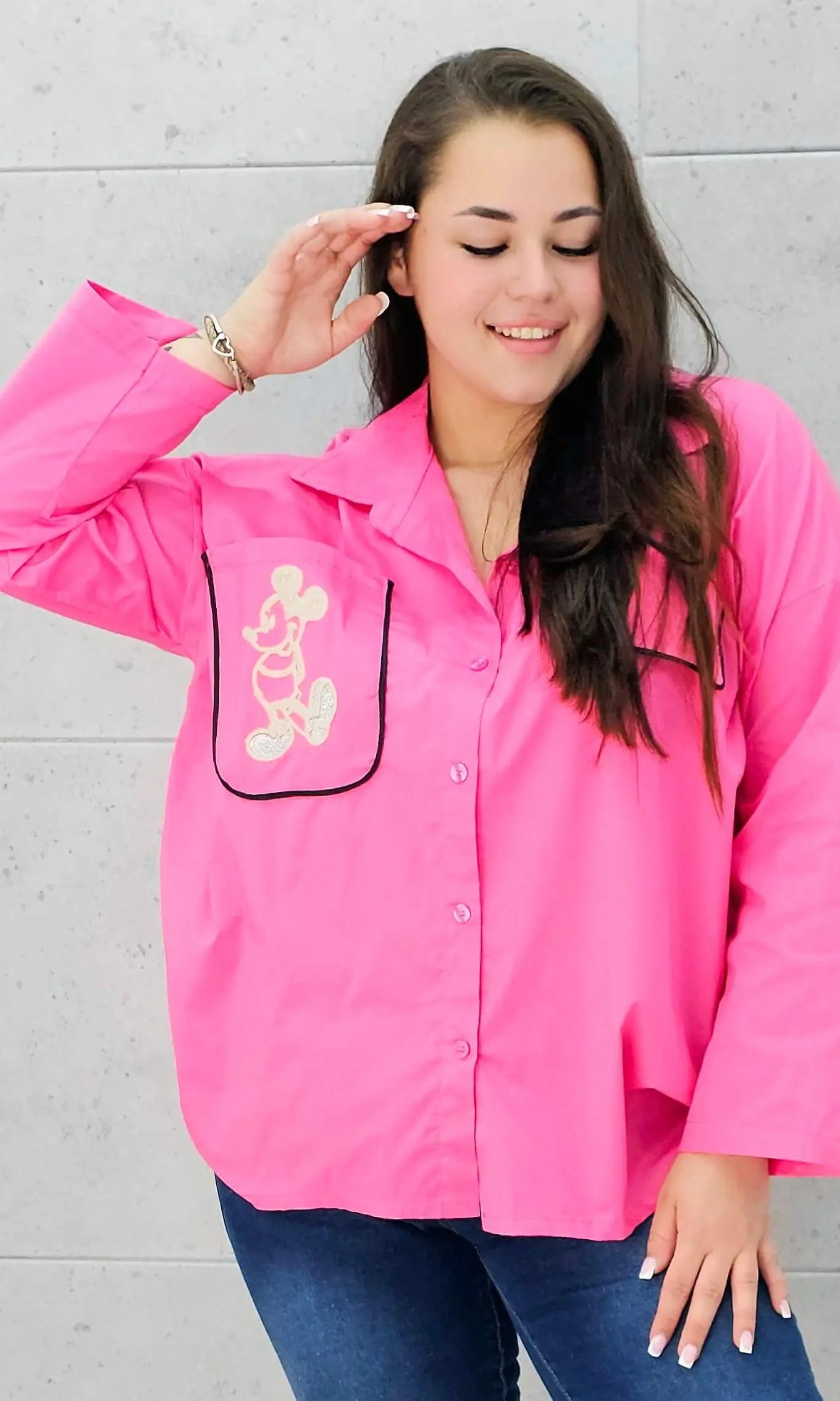 Koszula z kieszenią na przodzie z naszywaną MIKI Stylowa XL