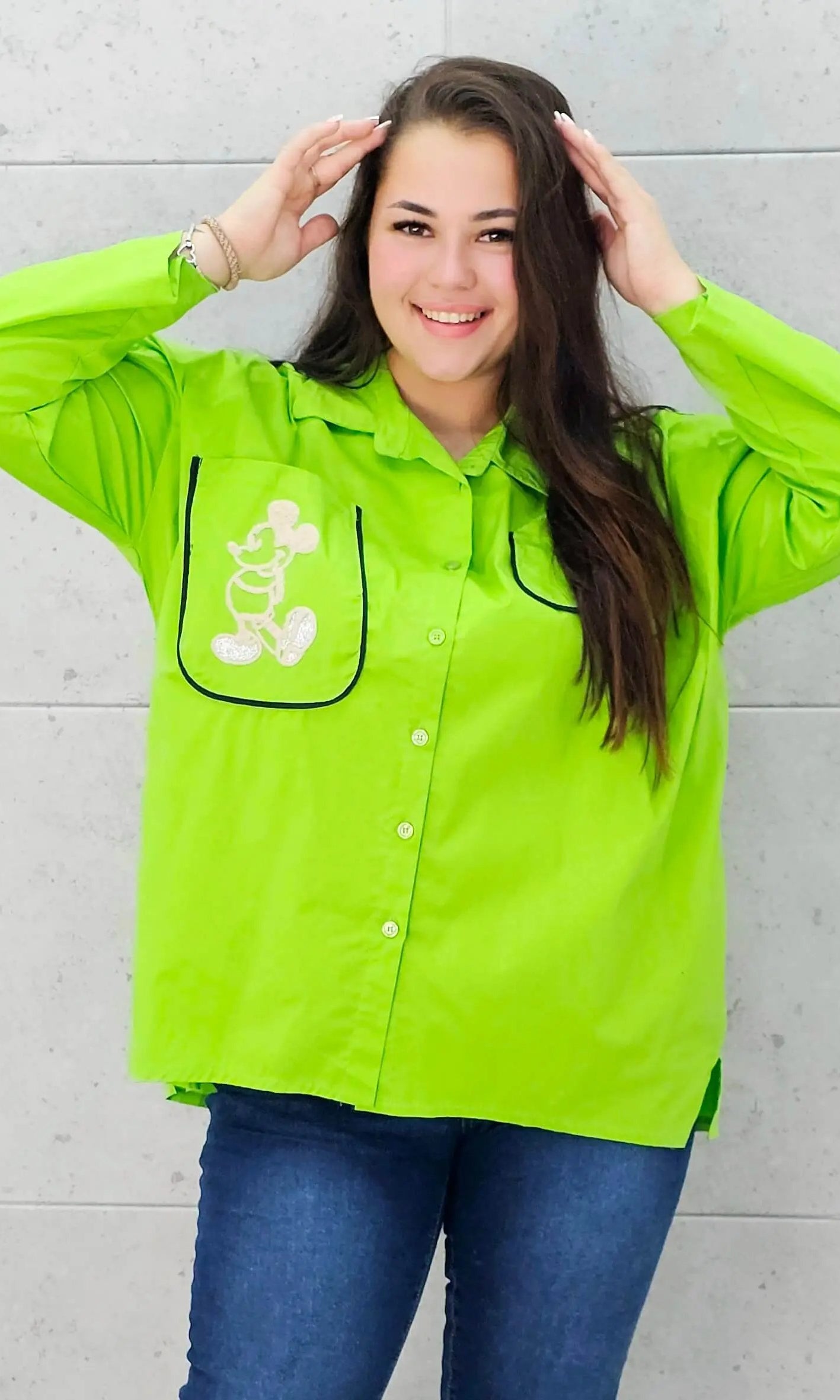 Koszula z kieszenią na przodzie z naszywaną MIKI Stylowa XL