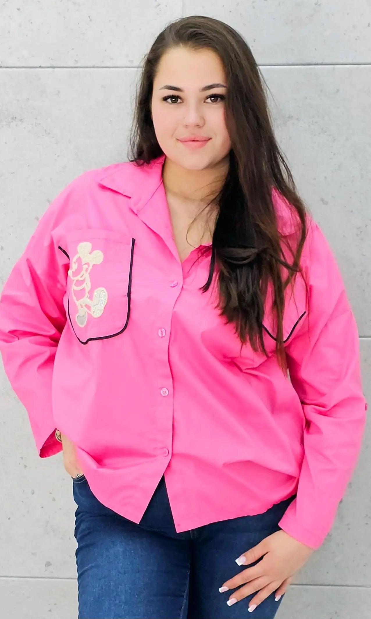 Koszula z kieszenią na przodzie z naszywaną MIKI Stylowa XL