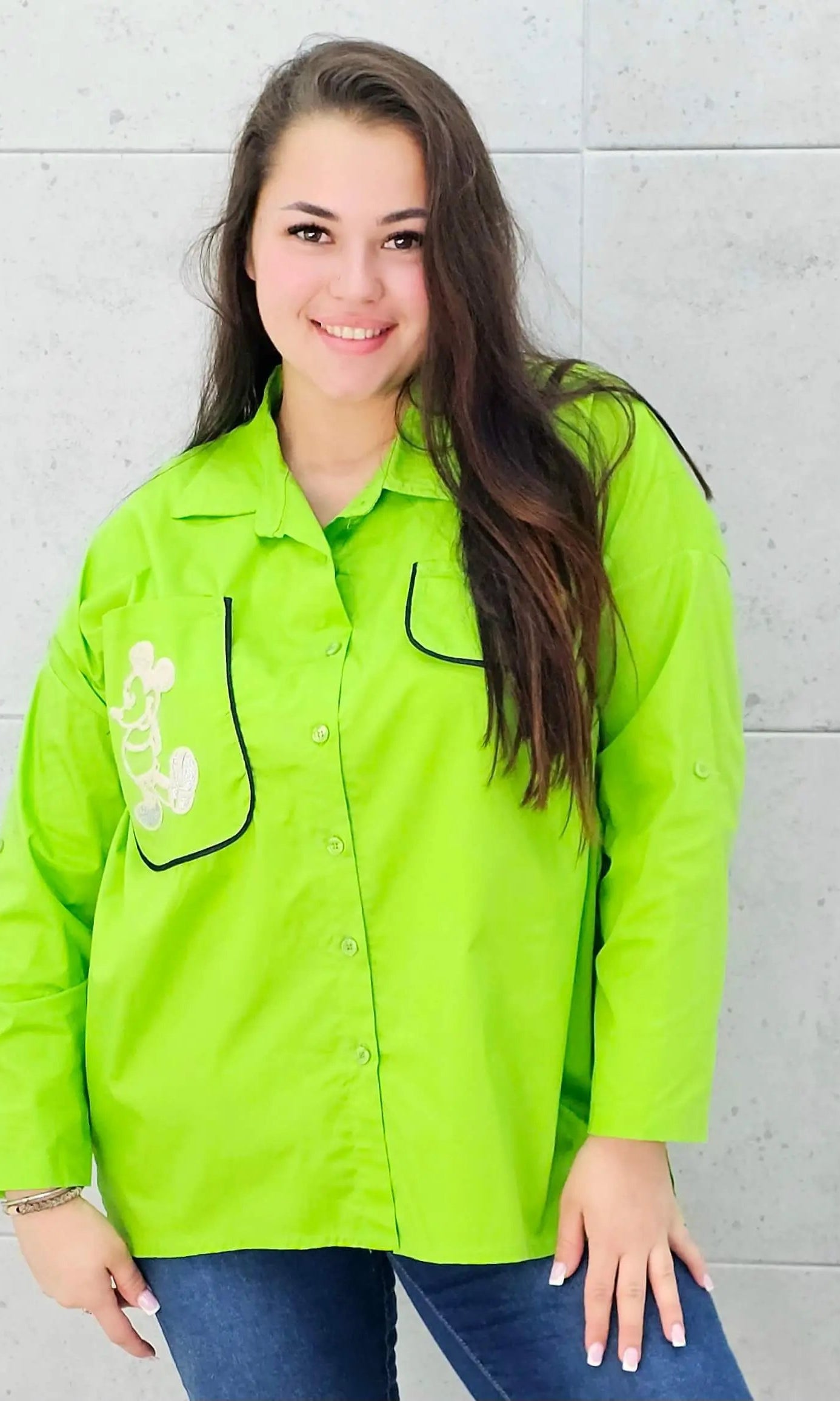 Koszula z kieszenią na przodzie z naszywaną MIKI Stylowa XL