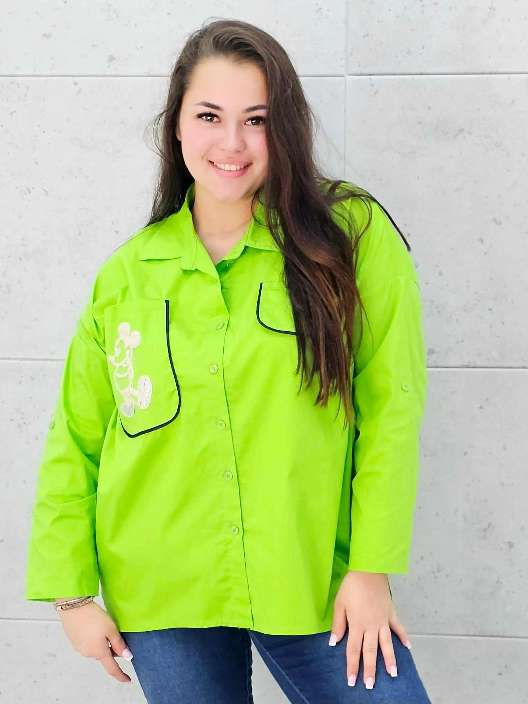 Koszula z kieszenią na przodzie z naszywaną MIKI Stylowa XL