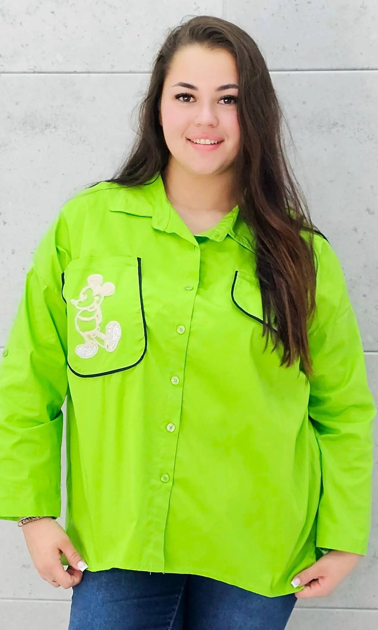 Koszula z kieszenią na przodzie z naszywaną MIKI Stylowa XL