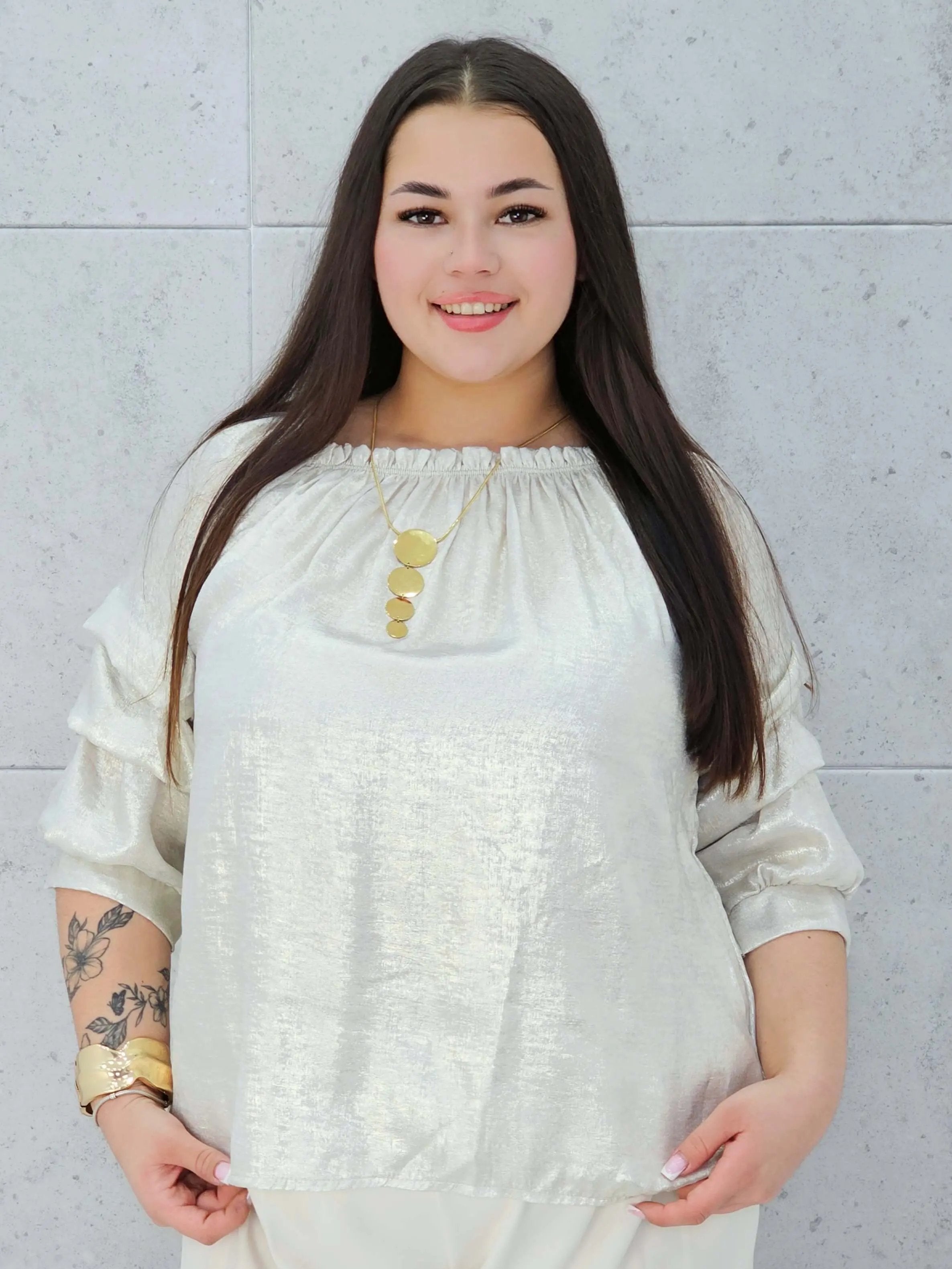 Kremowa bluzka z połyskiem Stylowa XL