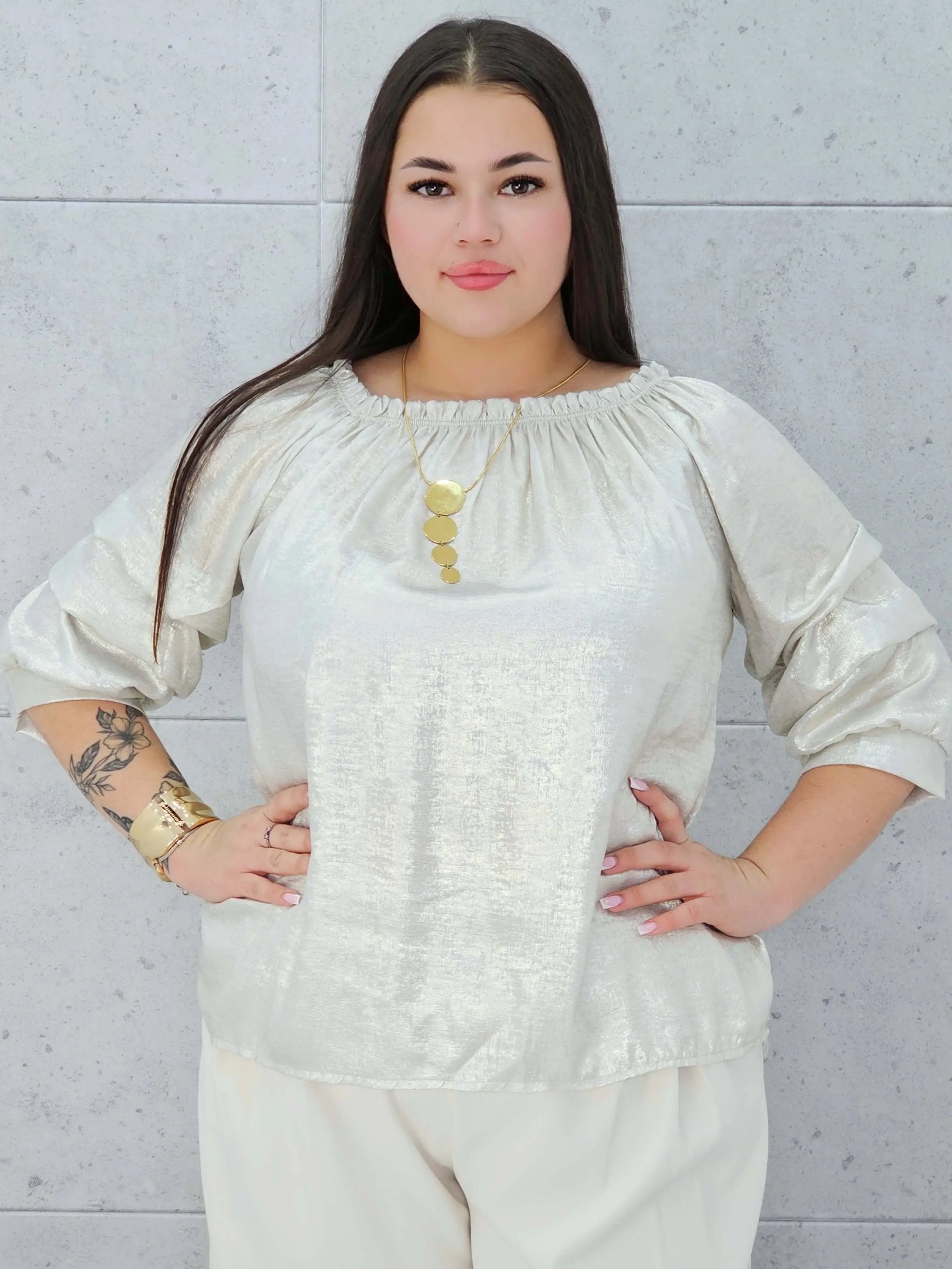 Kremowa bluzka z połyskiem Stylowa XL