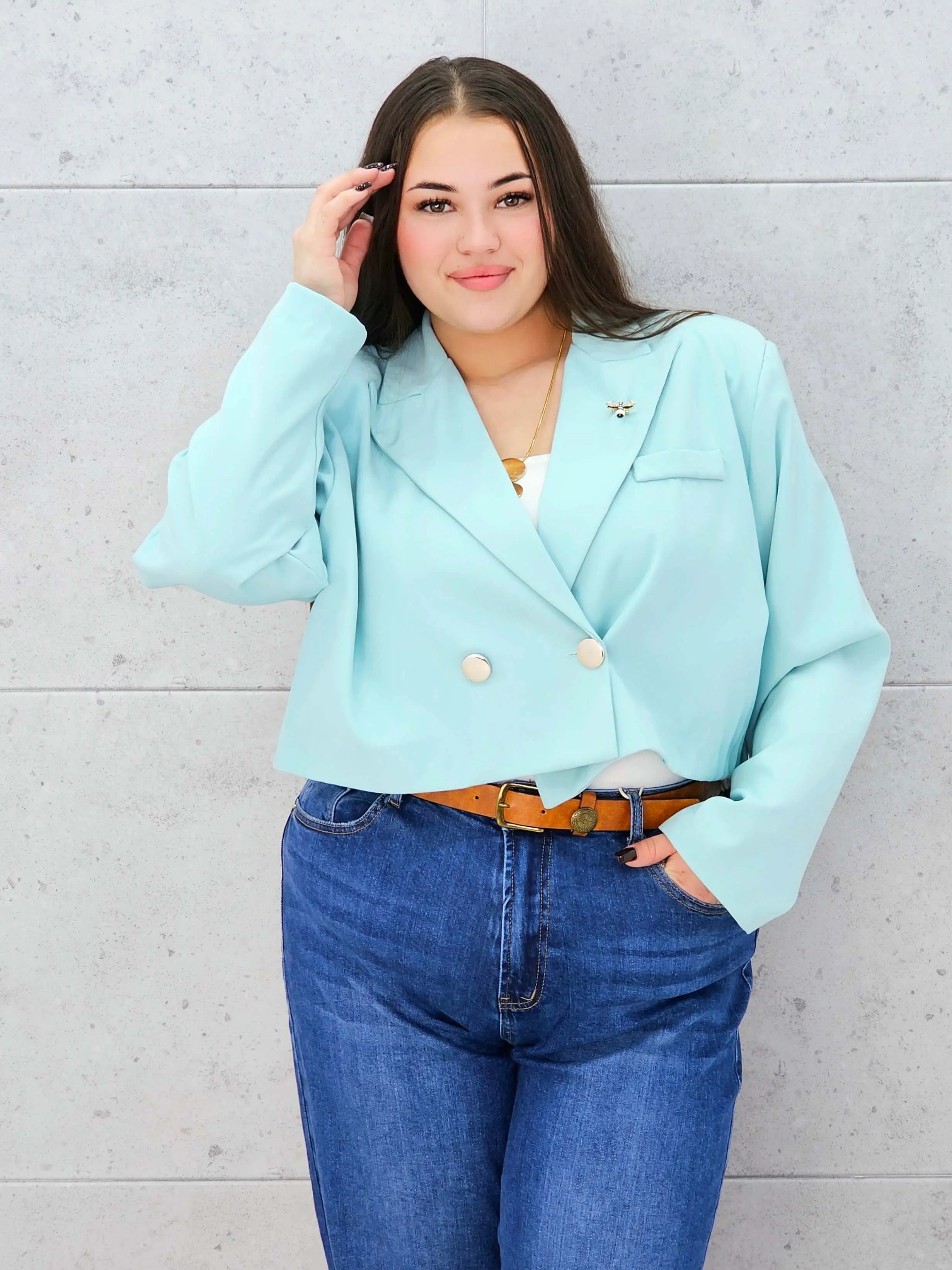 Krótka marynarka plus size z guzikami – stylowa i nowoczesna Stylowa XL Stylowa XL