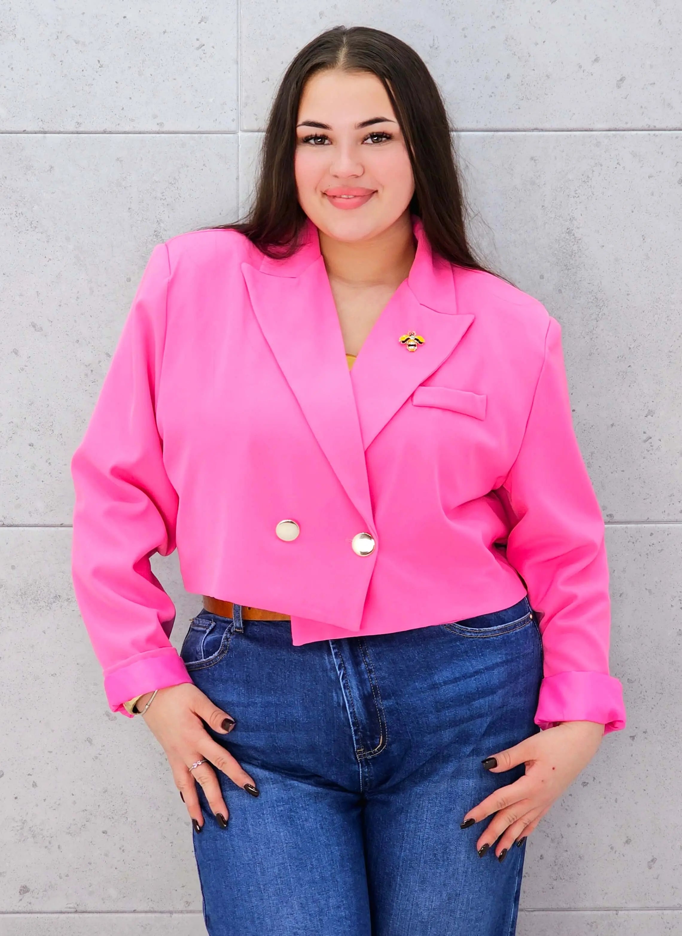 Krótka marynarka plus size z guzikami – stylowa i nowoczesna Stylowa XL Stylowa XL