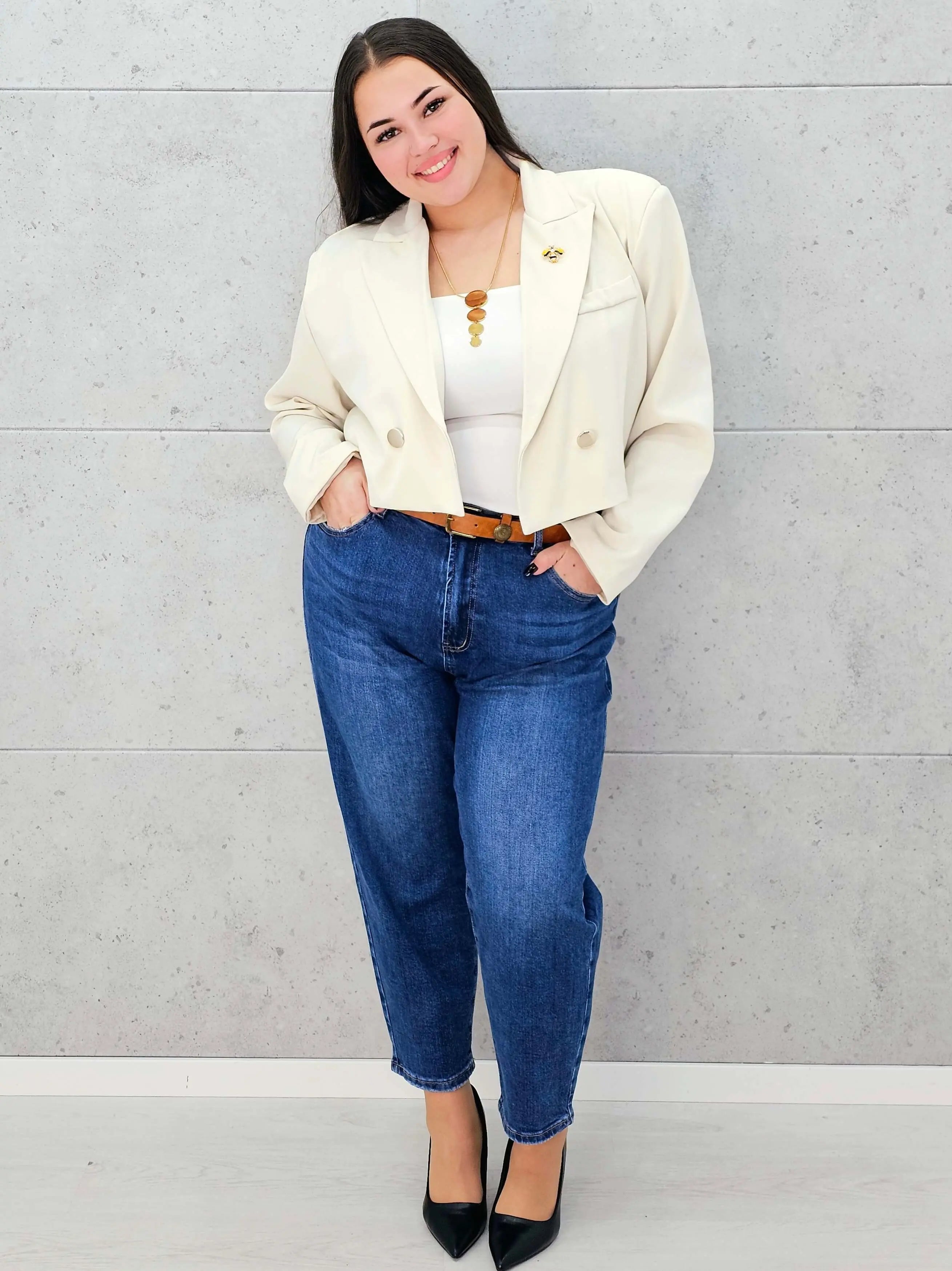 Krótka marynarka plus size z guzikami – stylowa i nowoczesna Stylowa XL Stylowa XL