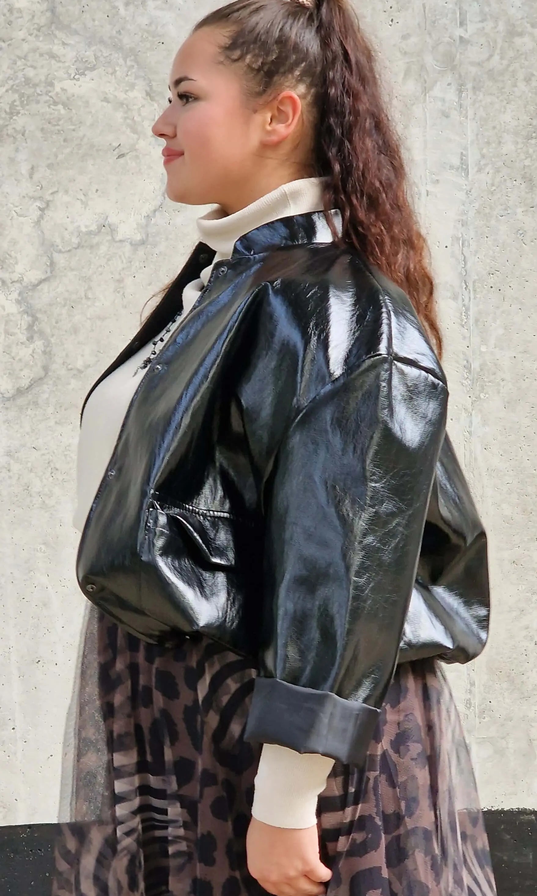 Kurtka bomberka xxl– modna i wygodna kurtka na każdą porę roku Stylowa XL