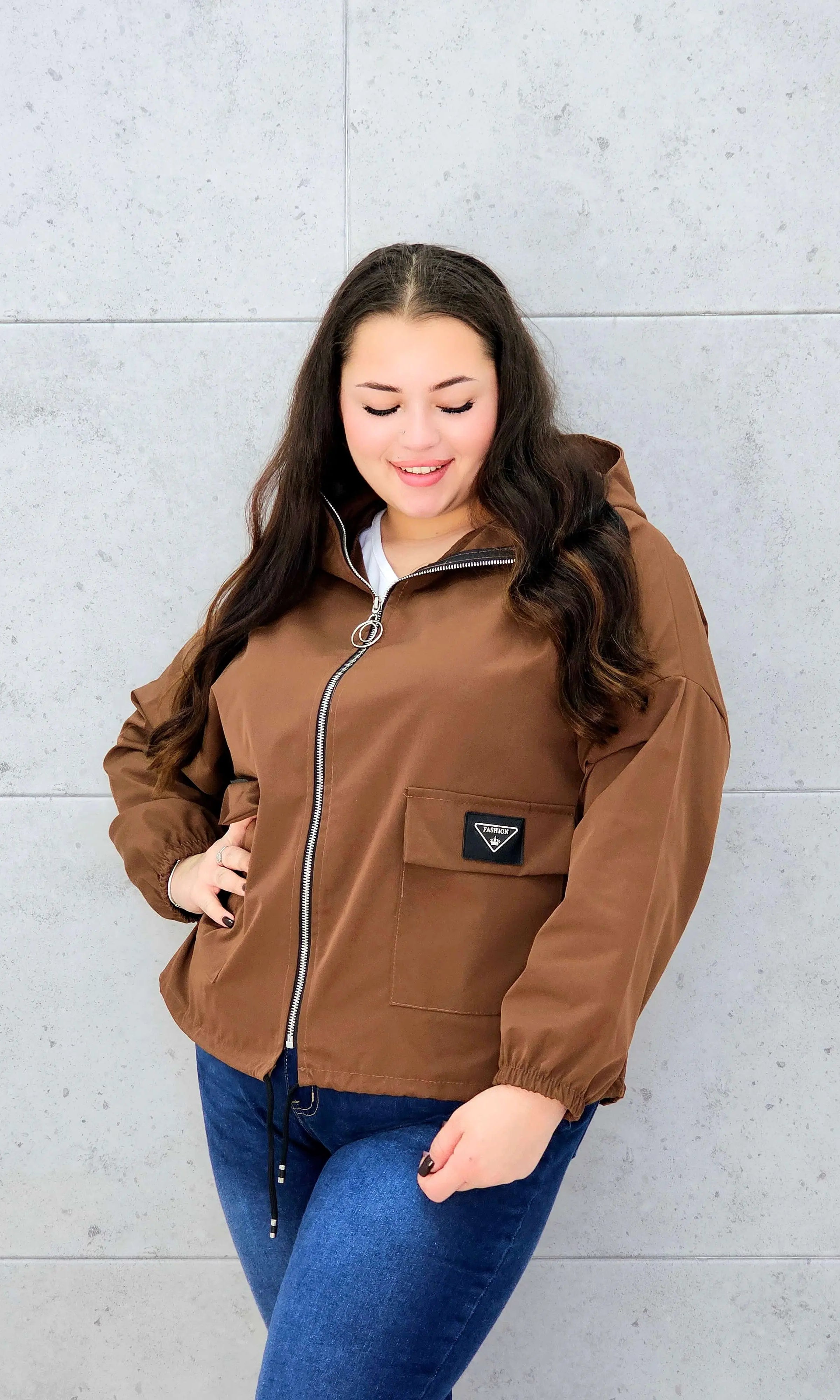 Kurtka damska – lekka, modna i praktyczna propozycja plus size Stylowa XL