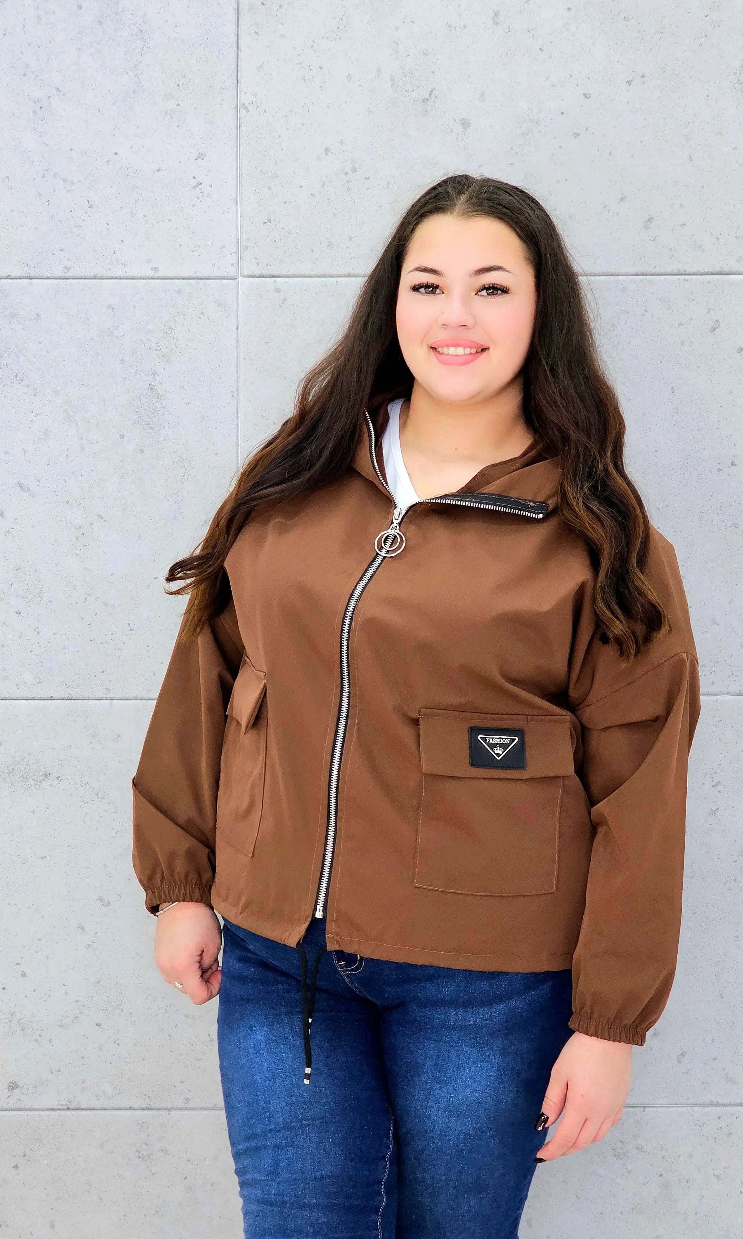 Kurtka damska – lekka, modna i praktyczna propozycja plus size Stylowa XL