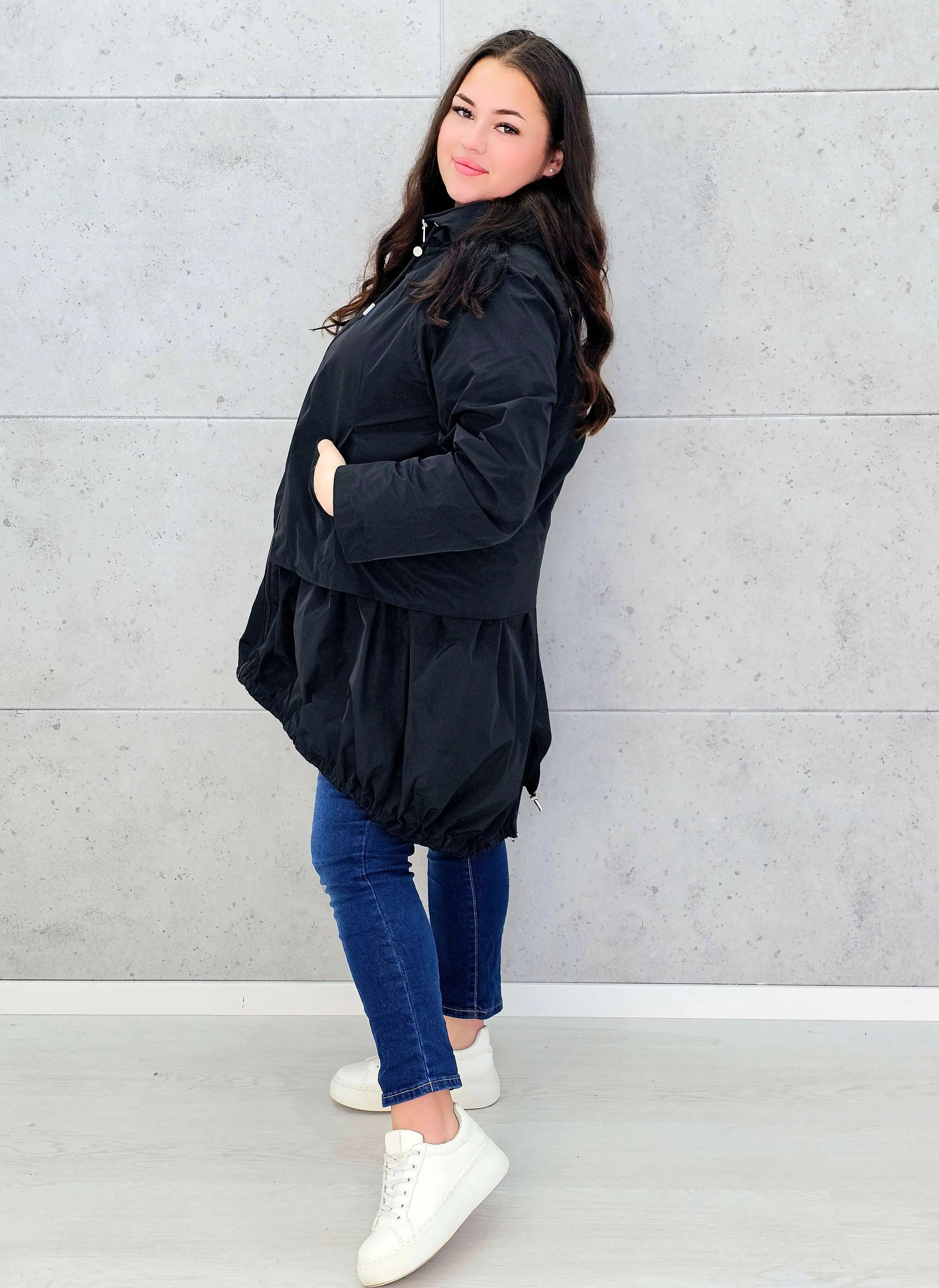 Kurtka damska parka plus size – asymetryczna lekkość i nowoczesny styl plus size Stylowa XL