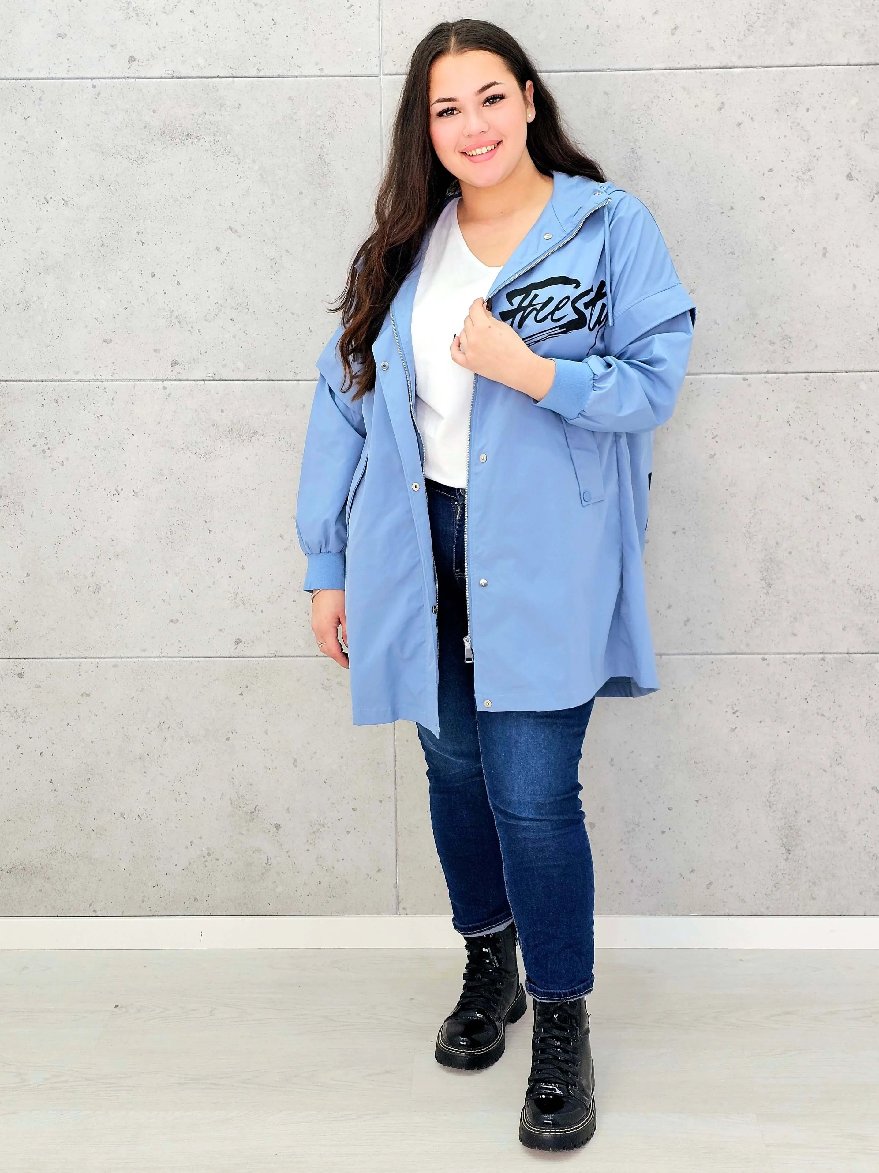 Kurtka damska z nadrukiem freestyle XXL – modny miejski styl w wersji plus size Stylowa XL