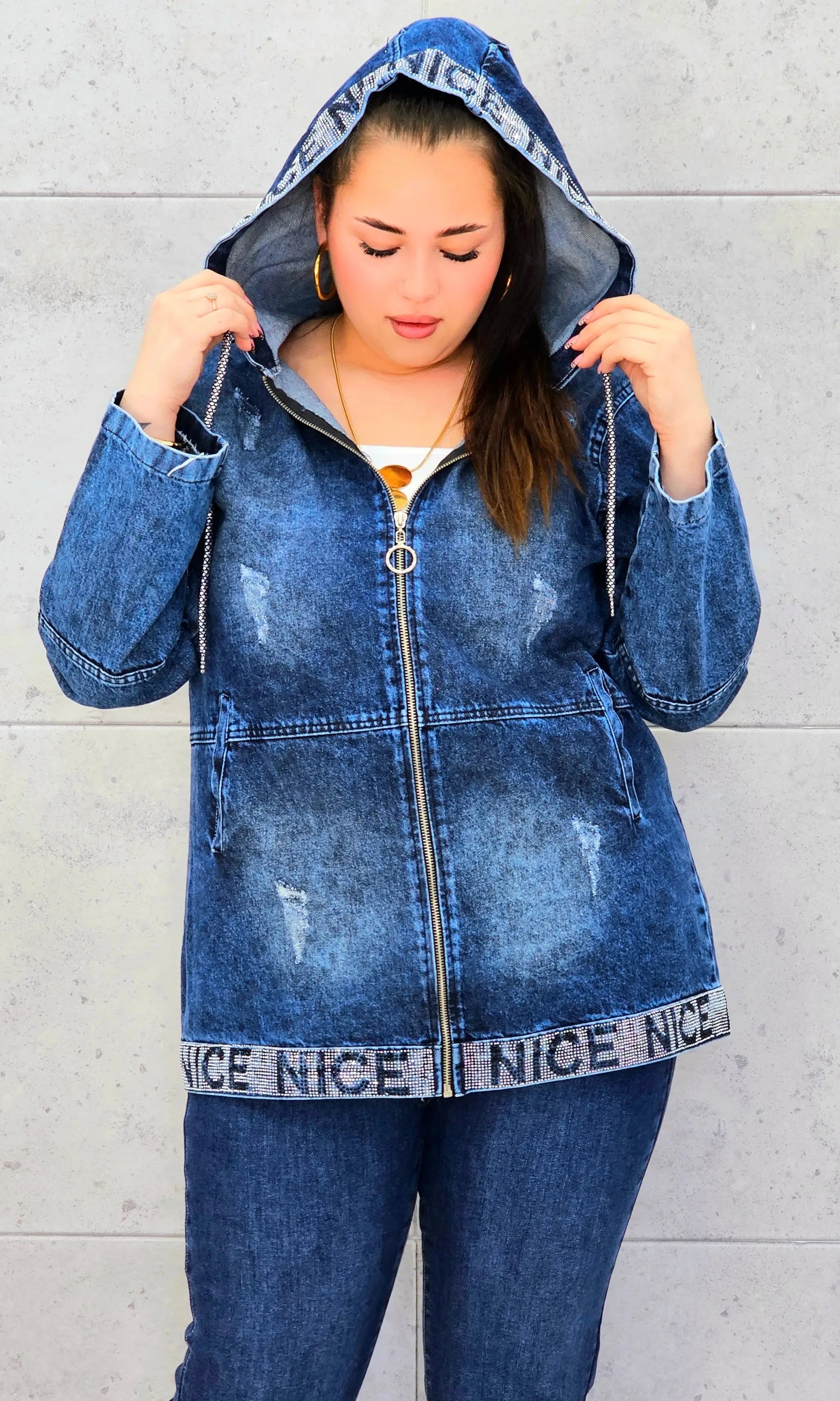 Kurtka jeansowa plus size NICE – wygodny jeans w modnym stylu XXL Stylowa XL