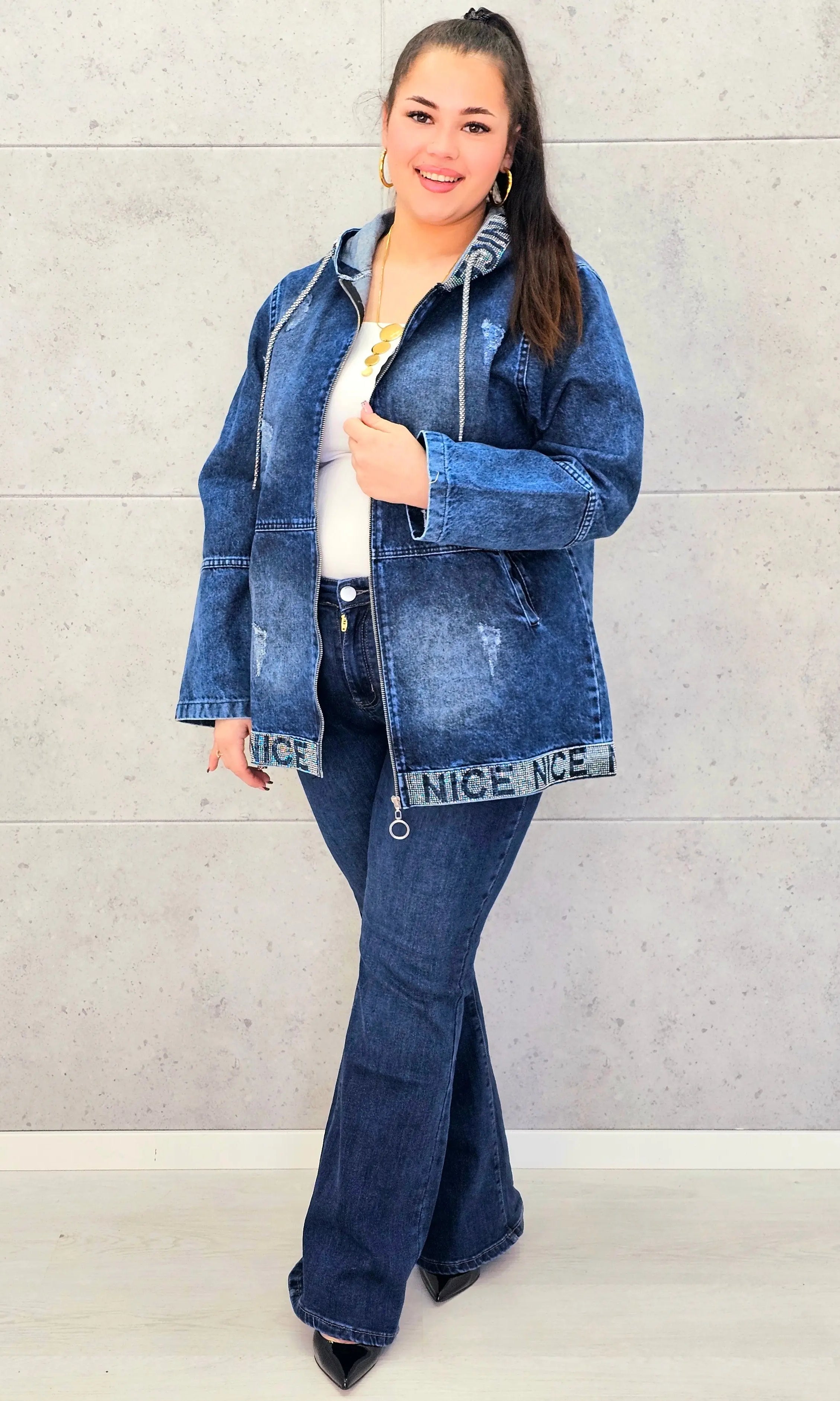 Kurtka jeansowa plus size NICE – wygodny jeans w modnym stylu XXL Stylowa XL