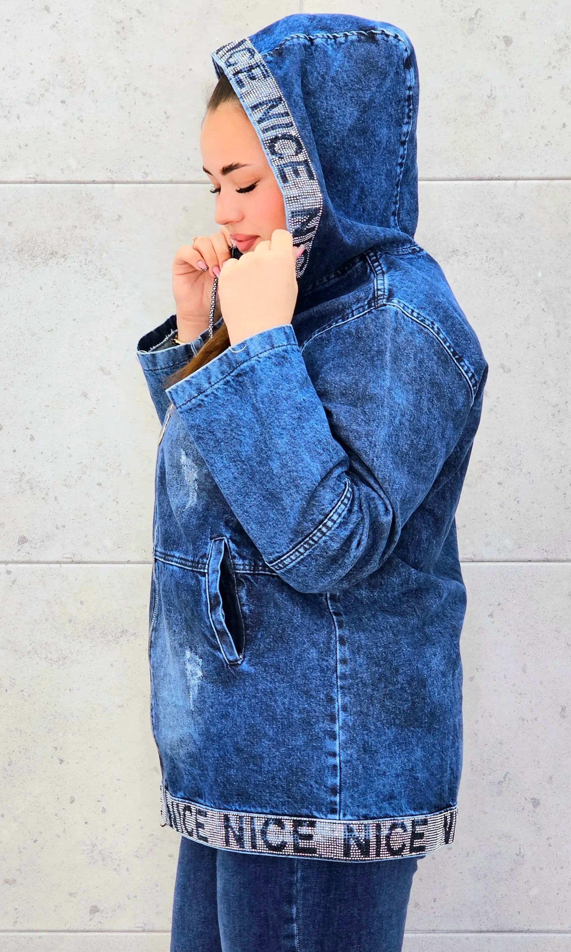 Kurtka jeansowa plus size NICE – wygodny jeans w modnym stylu XXL Stylowa XL