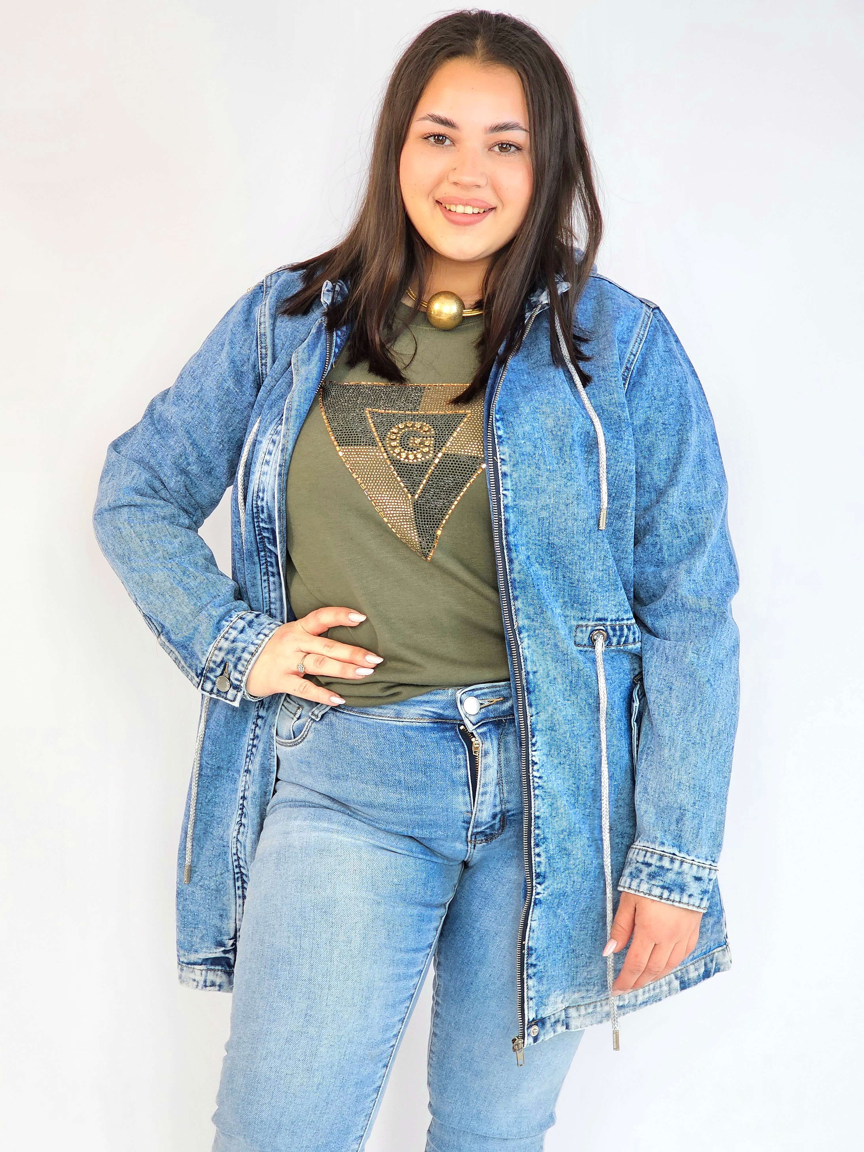 Kurtka jeansowa plus size – długa katana XXL z wiązaniem Stylowa XL