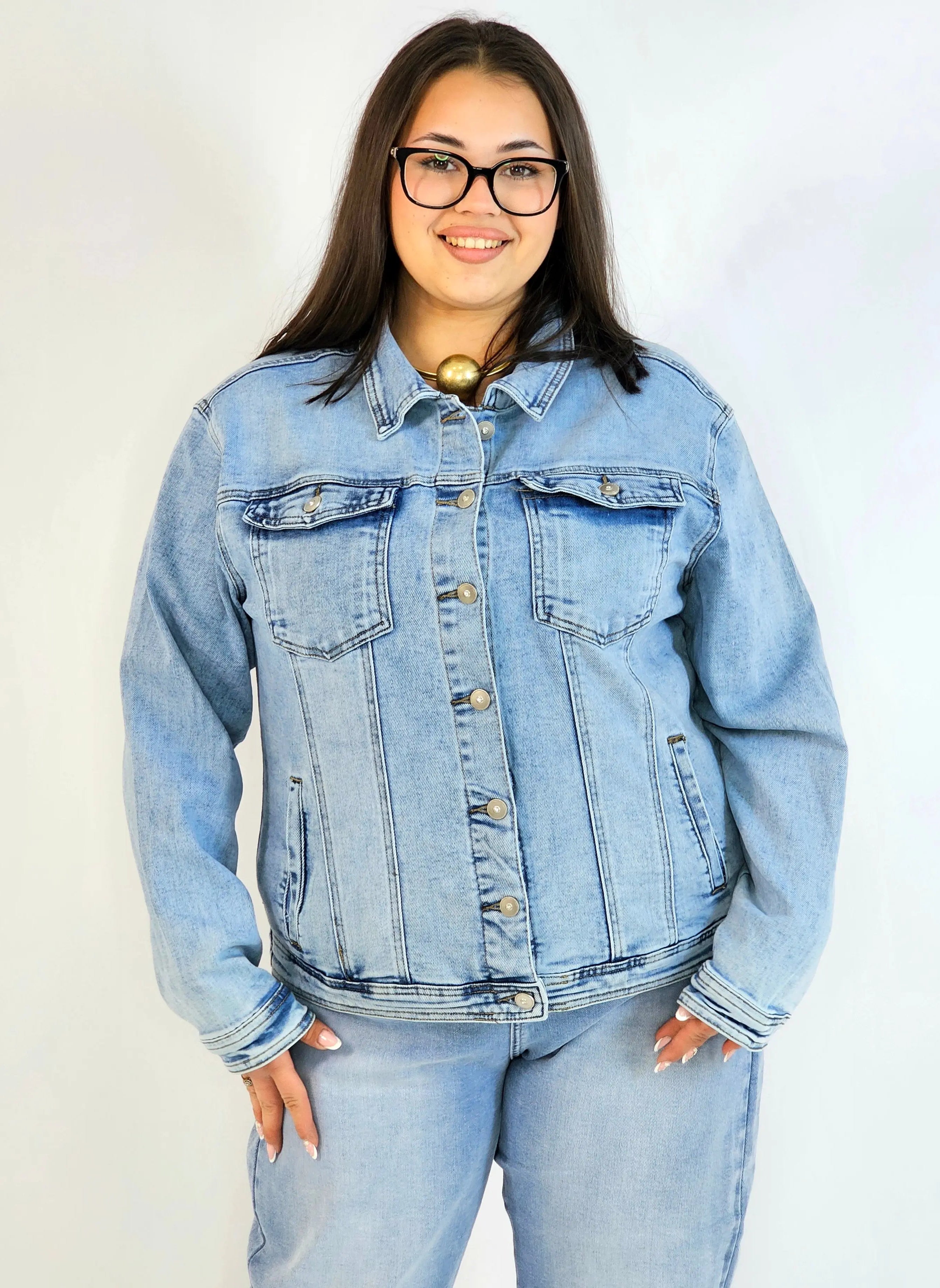 Kurtka jeansowa plus size – klasyczna katana jeansowa damska Stylowa XL