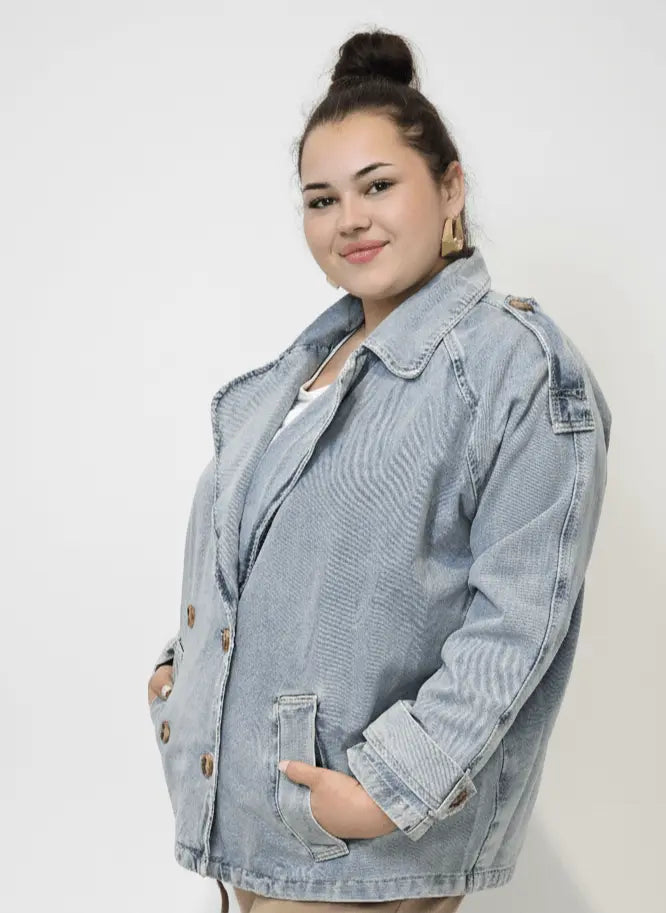 Kurtka jeansowa plus size – stylowa, wygodna i ponadczasowa Stylowa XL
