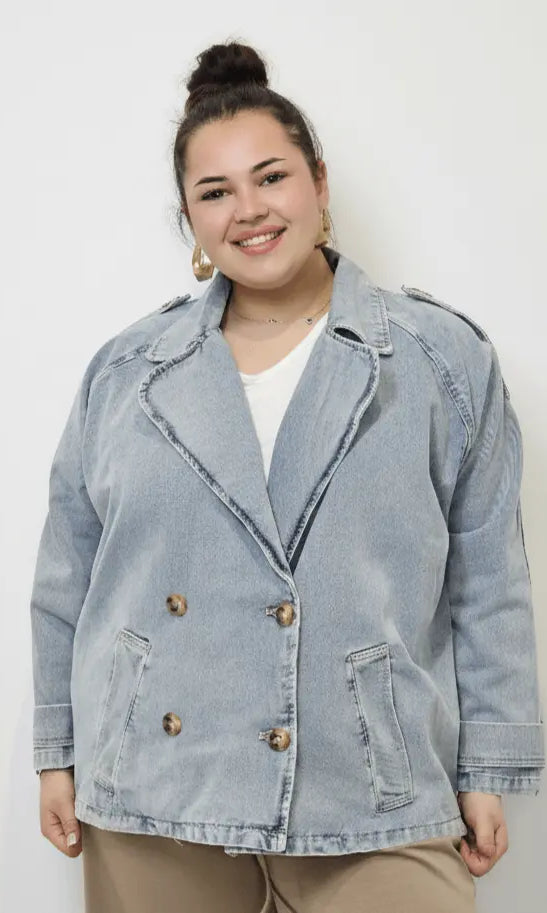 Kurtka jeansowa plus size – stylowa, wygodna i ponadczasowa Stylowa XL