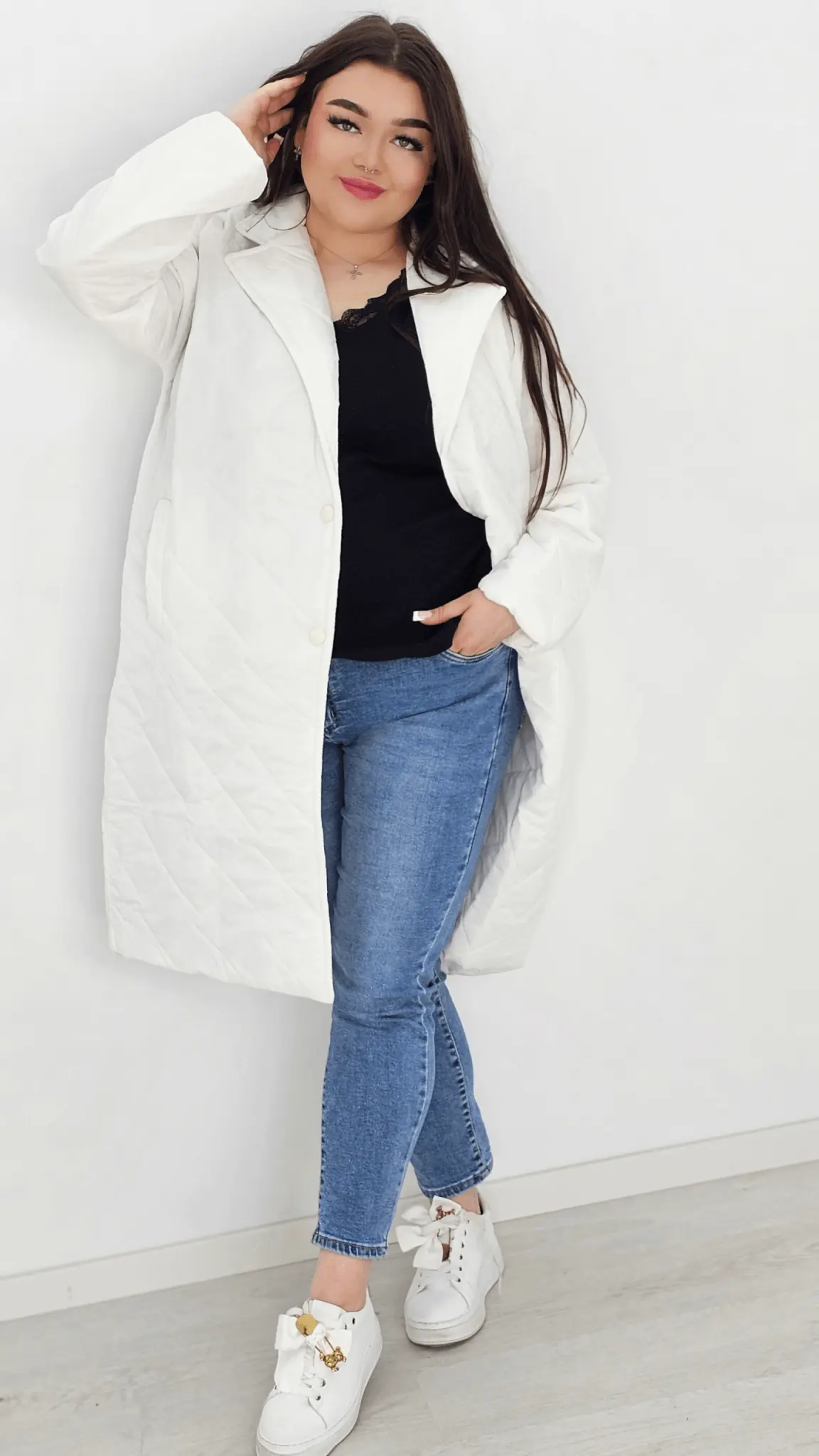 Kurtka pikowana przejściowa bez kaptura - biała Stylowa XL