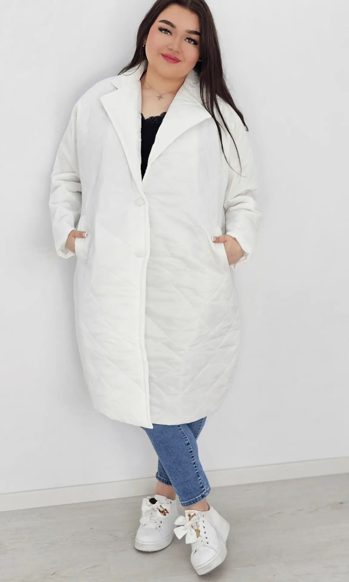 Kurtka pikowana przejściowa bez kaptura - biała Stylowa XL