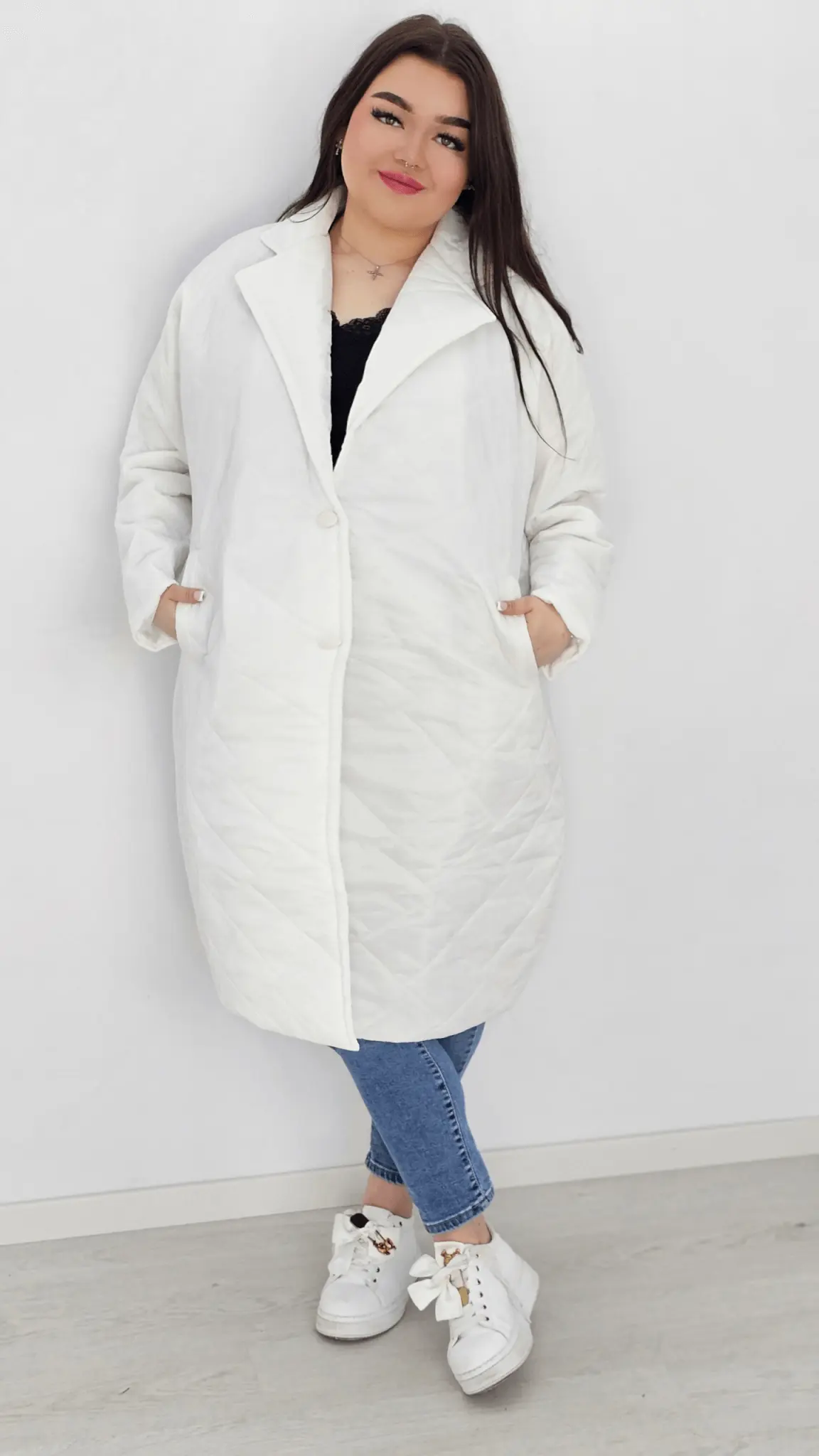 Kurtka pikowana przejściowa bez kaptura - biała Stylowa XL