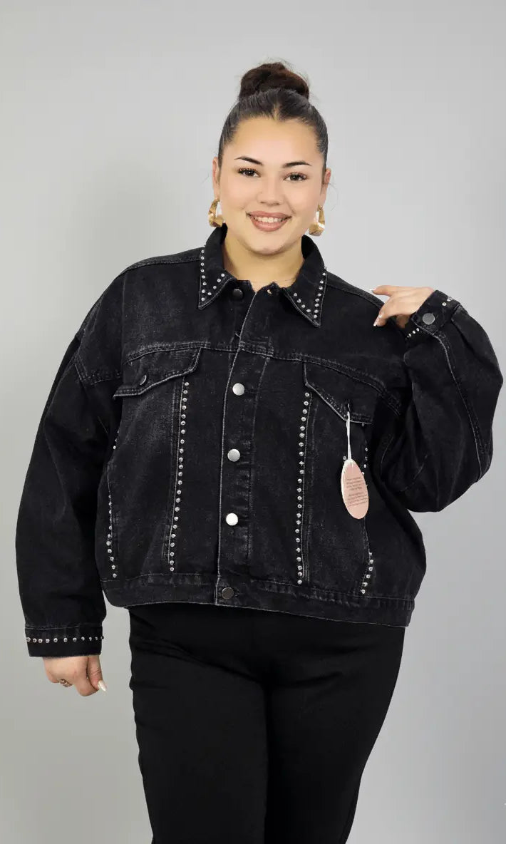 Kurtka plus size XXL z ćwiekami – czarna, modna i wyrazista Stylowa XL