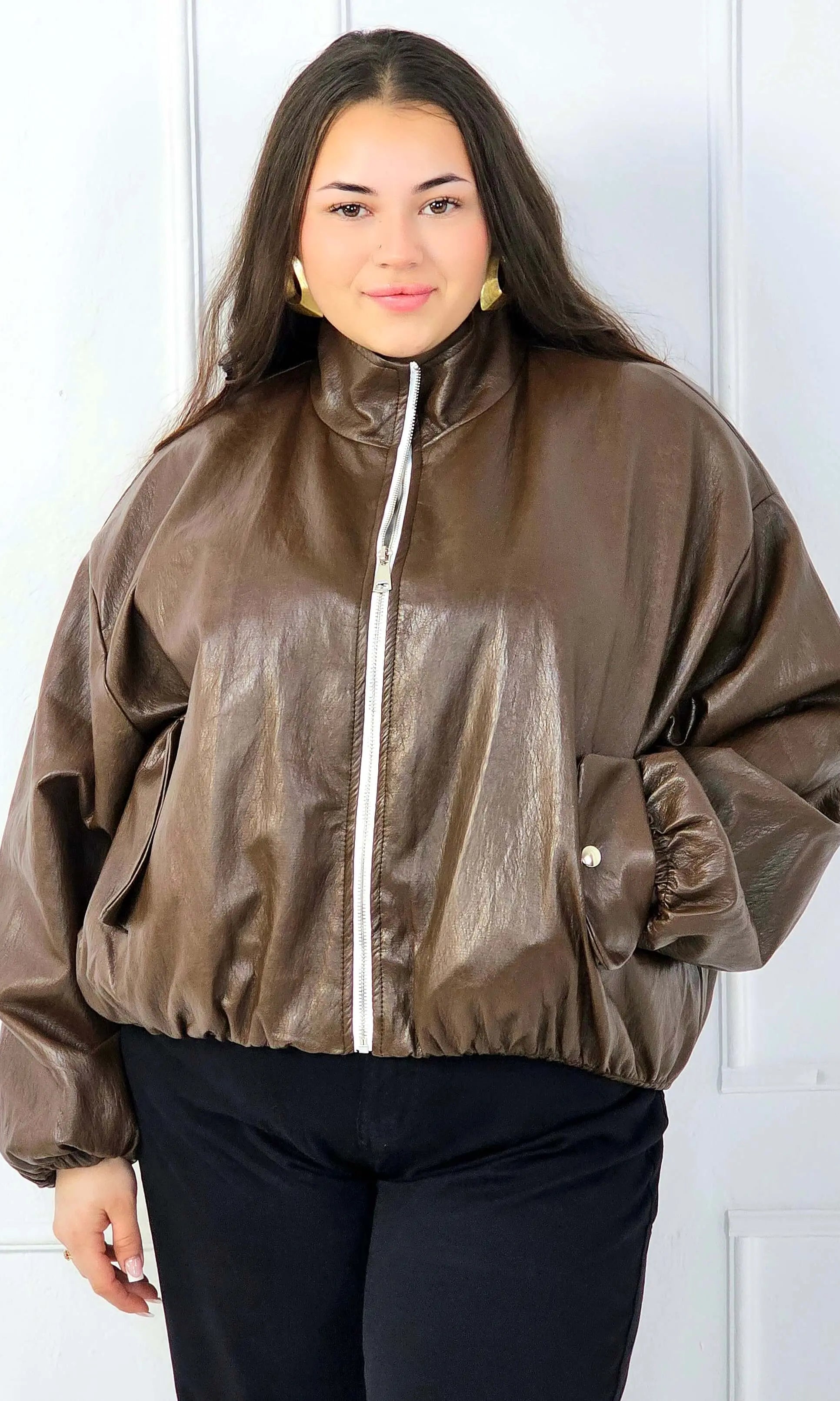 Kurtka plus size bomberka o luźnym kroju z suwakiem Stylowa XL