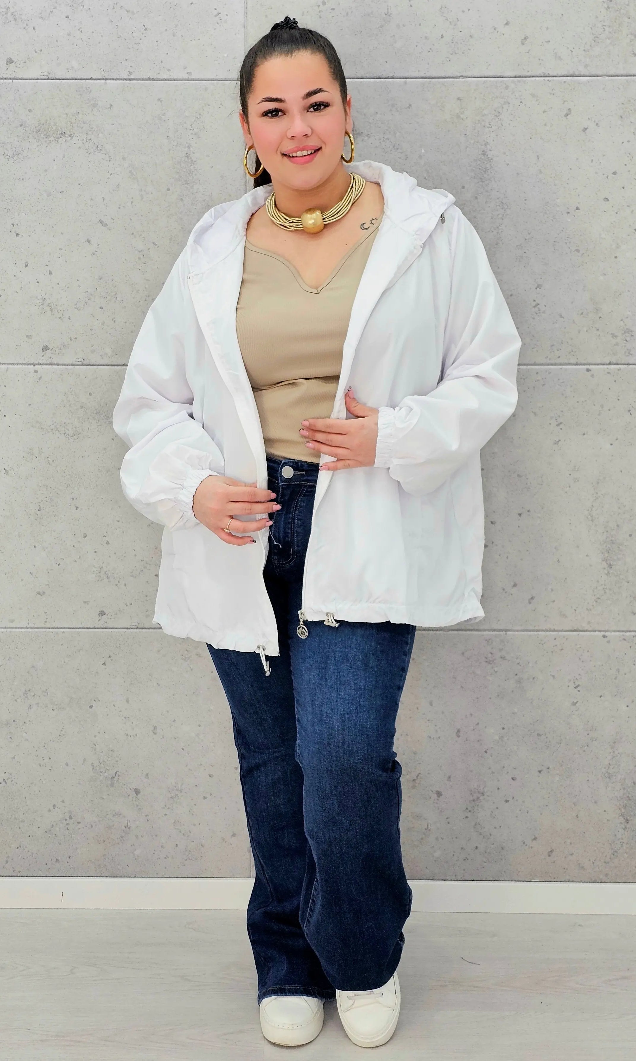 Kurtka plus size lekka na zamek – idealna na wiosnę i lato w Stylowa XL Stylowa XL