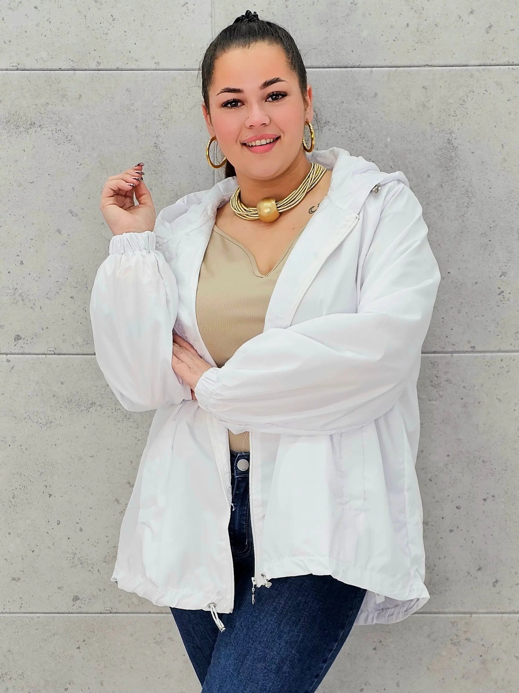 Kurtka plus size lekka na zamek – idealna na wiosnę i lato w Stylowa XL Stylowa XL