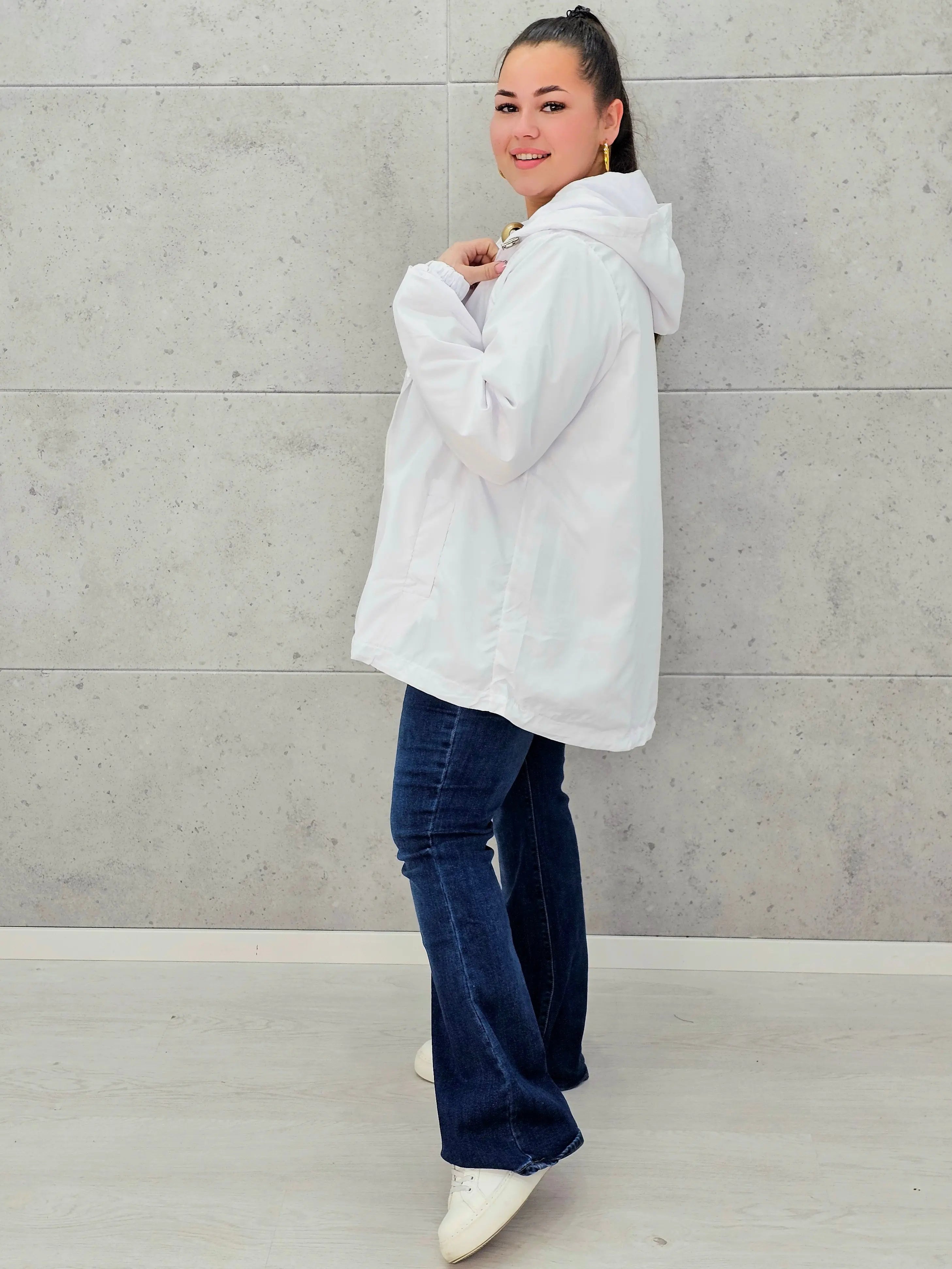 Kurtka plus size lekka na zamek – idealna na wiosnę i lato w Stylowa XL Stylowa XL