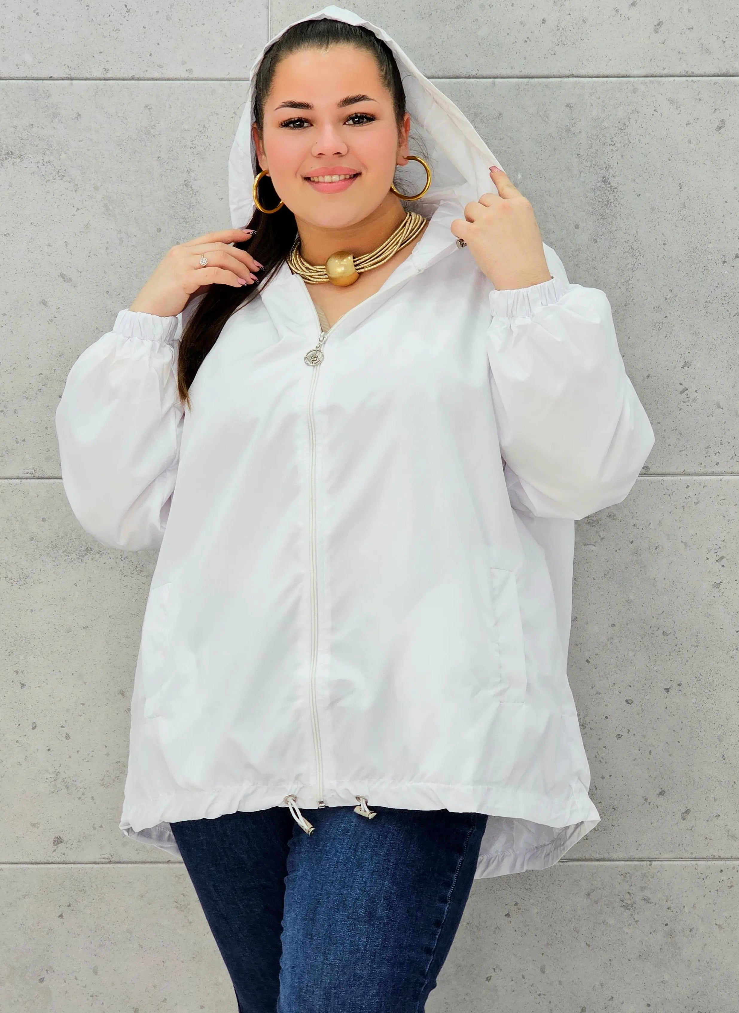 Kurtka plus size lekka na zamek – idealna na wiosnę i lato w Stylowa XL Stylowa XL