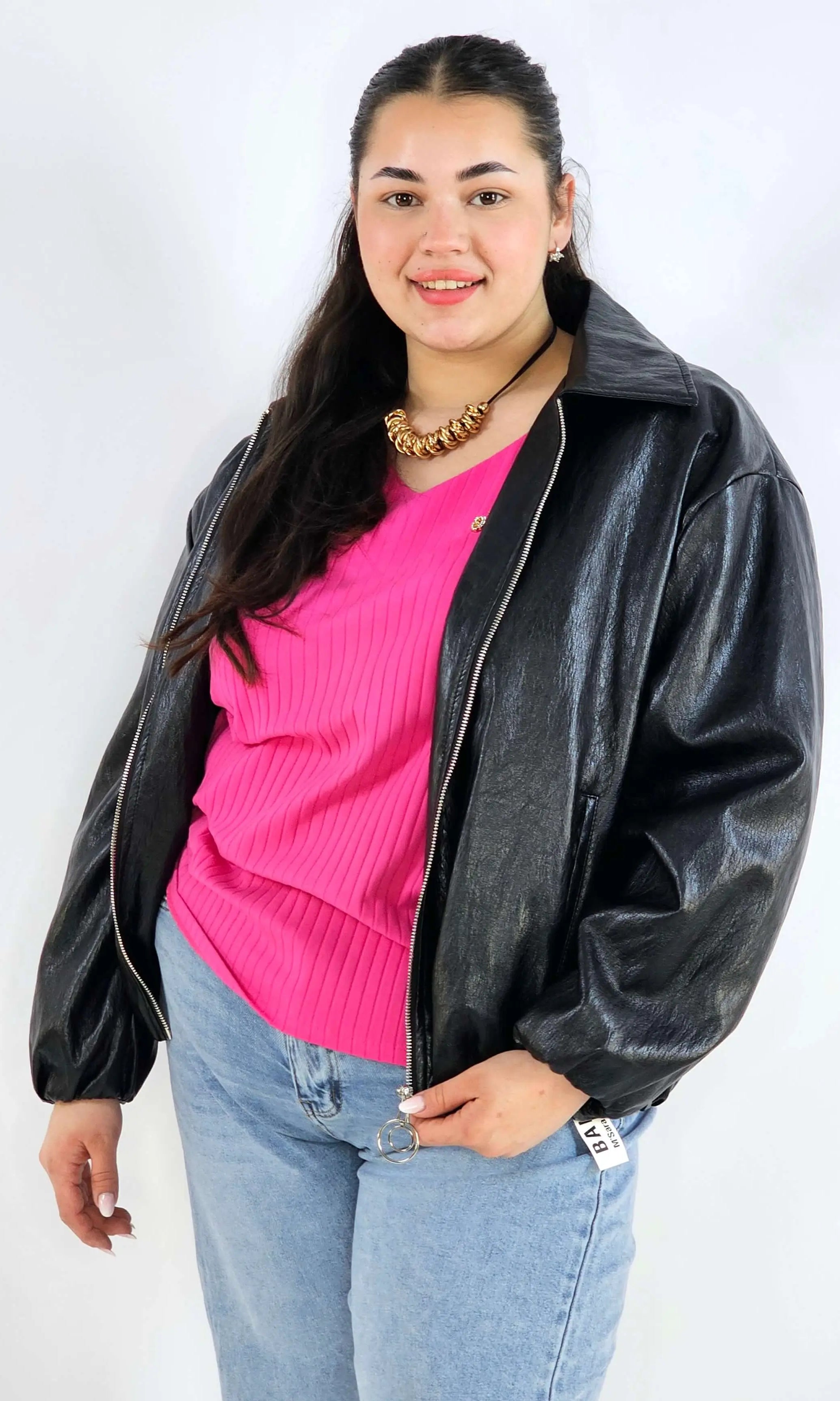 Kurtka plus size oversize z kołnierzem – miejska elegancja w nowoczesnym wydaniu Stylowa XL