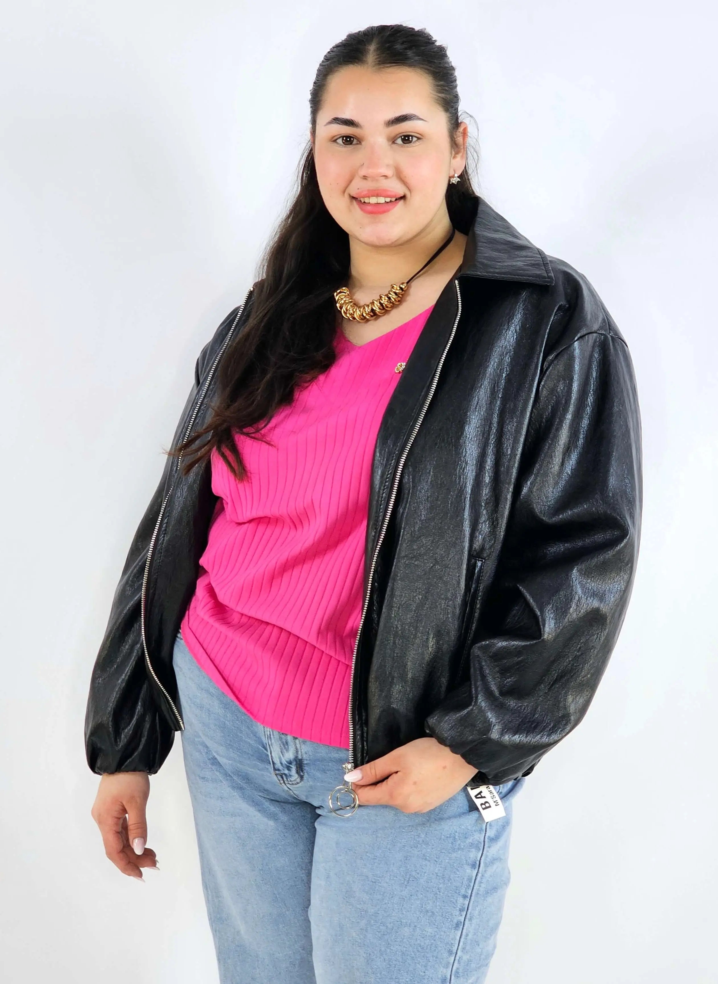Kurtka plus size oversize z kołnierzem – miejska elegancja w nowoczesnym wydaniu Stylowa XL