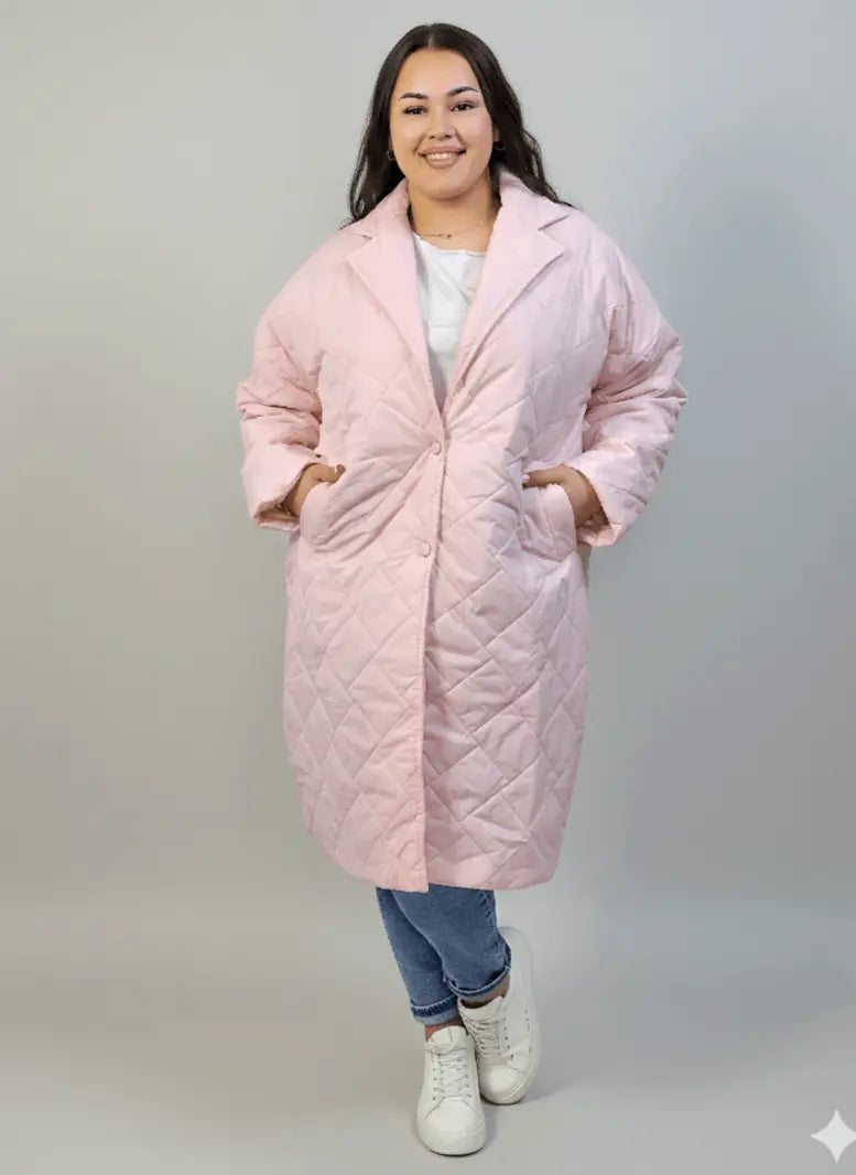 Kurtka plus size pikowana z dłuższym fasonem i kieszeniami Stylowa XL