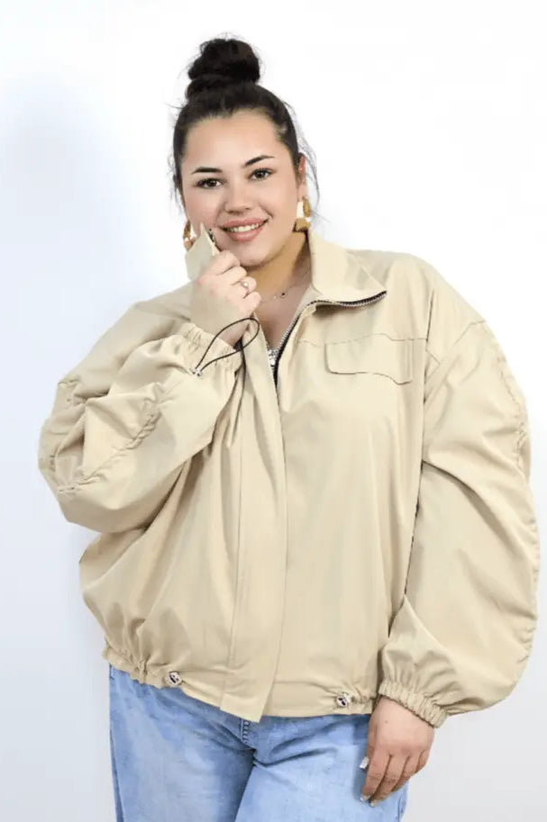 Kurtka plus size z kieszeniami – idealna na przejściowy sezon Stylowa XL