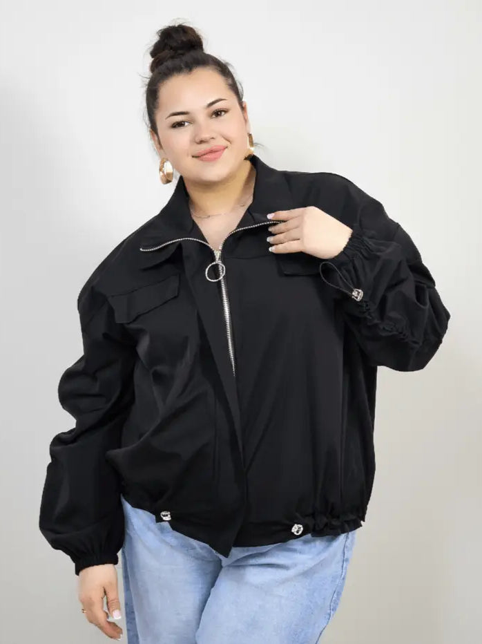 Kurtka plus size z kieszeniami – idealna na przejściowy sezon Stylowa XL