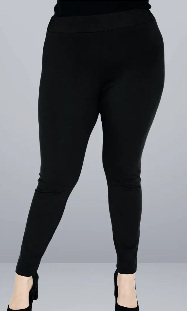 Leginsy w kolorze czarnym - różne rozmiary Stylowa XL