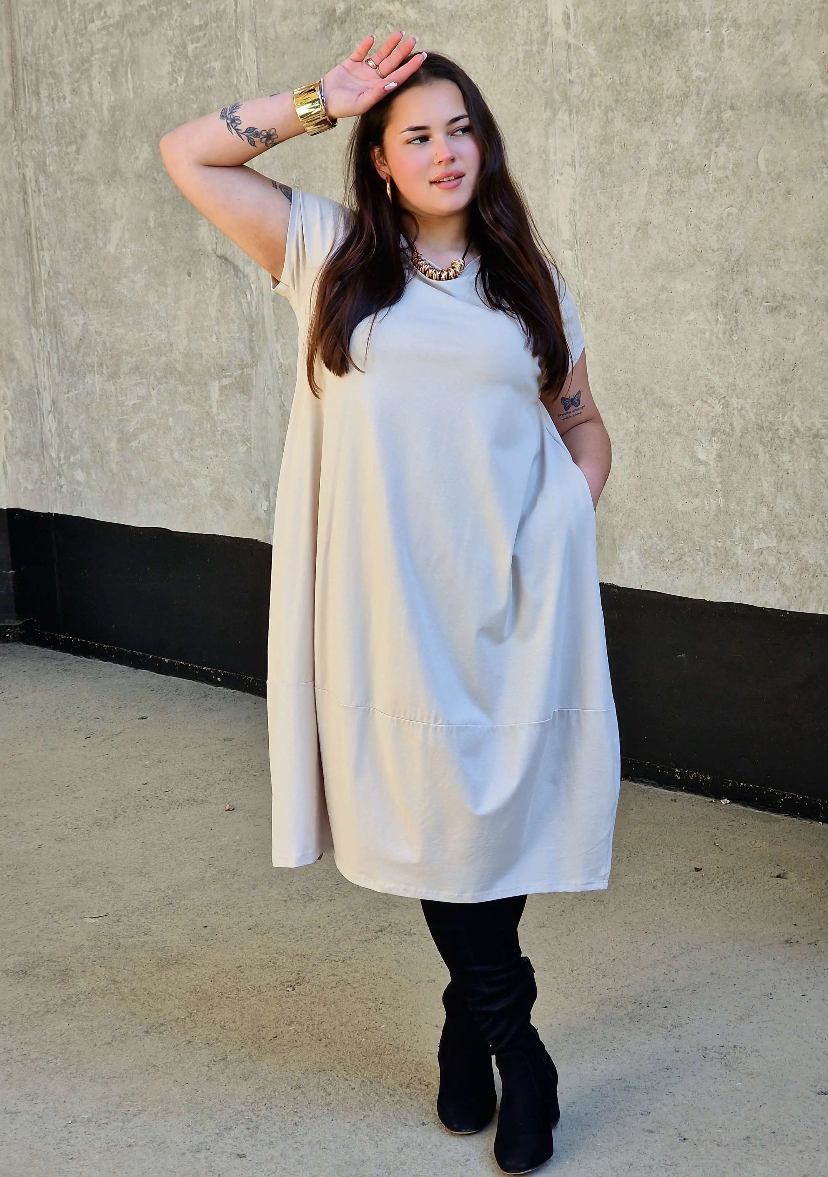 Luźna sukienka bawełniana z kieszeniami Stylowa XL