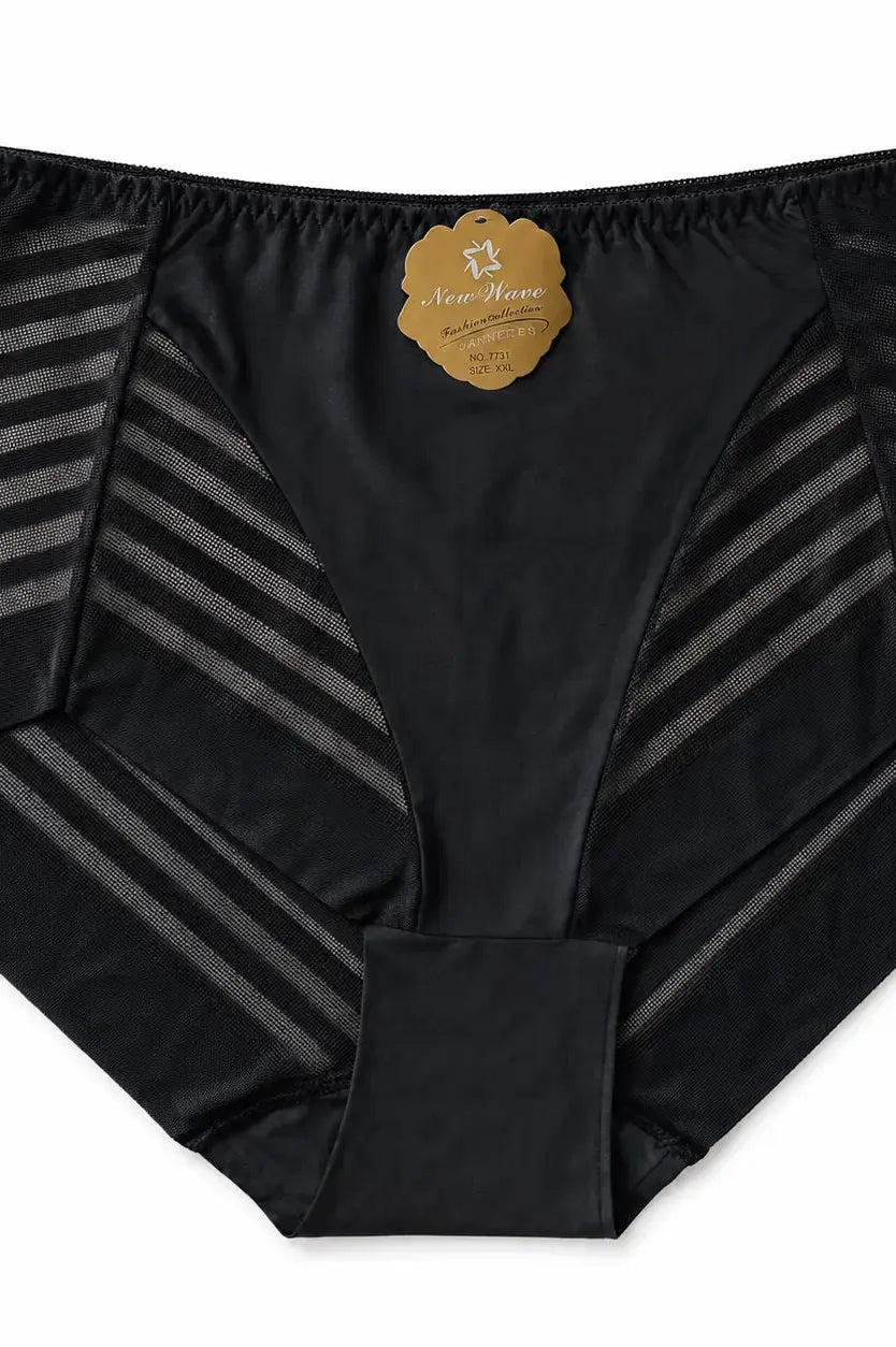 Majtki damskie Plus Size z wysokim stanem i ozdobnymi wstawkami – model 7731 Stylowa XL