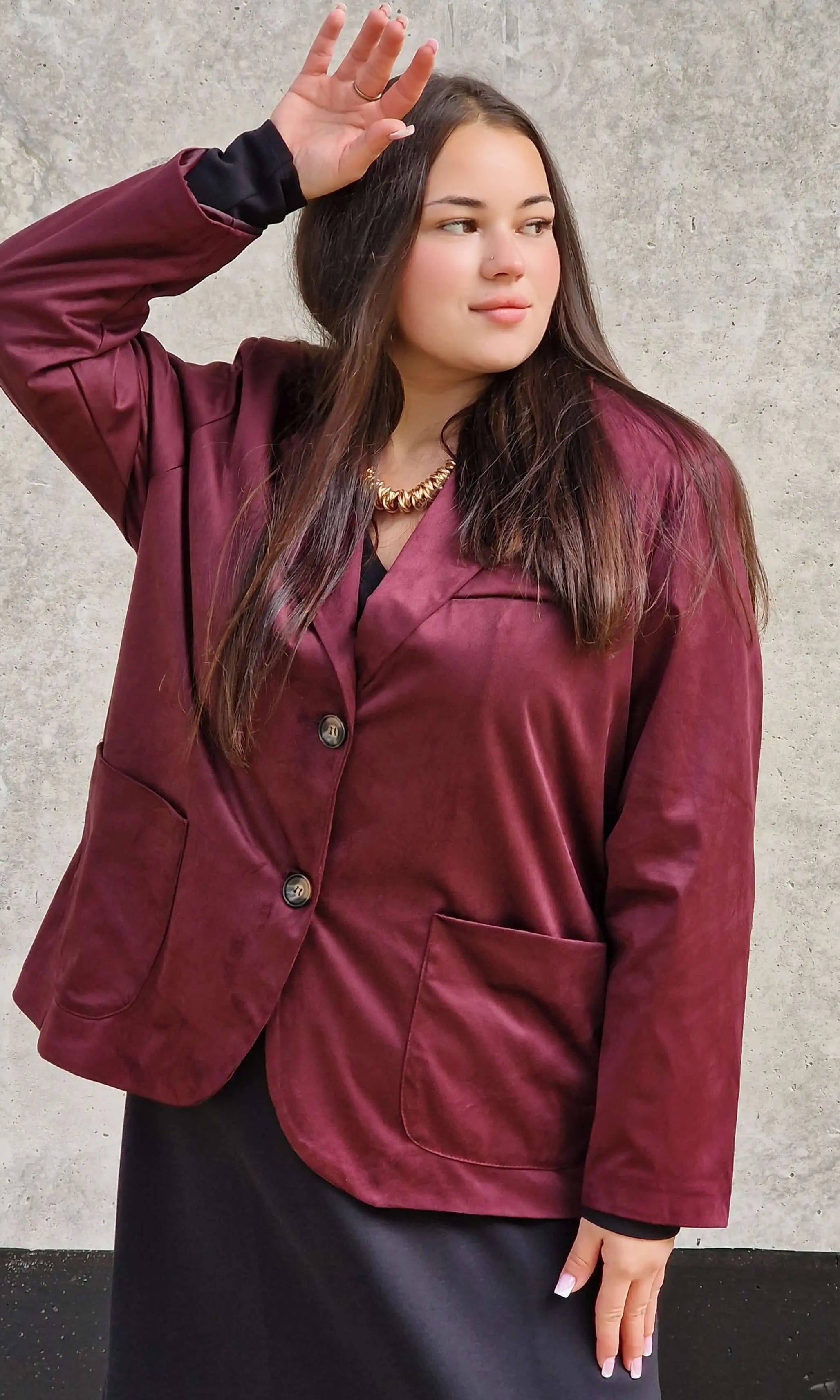 Marynarka oversize plus size – nowoczesna elegancja i komfort w jednym Stylowa XL