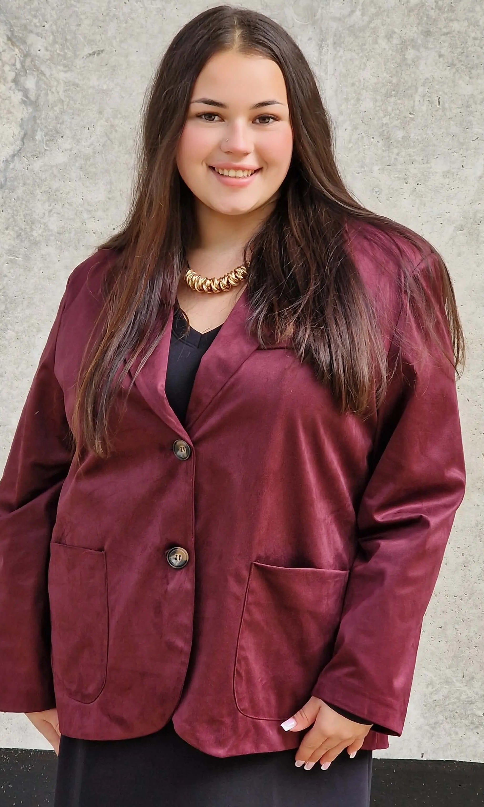 Marynarka oversize plus size – nowoczesna elegancja i komfort w jednym Stylowa XL