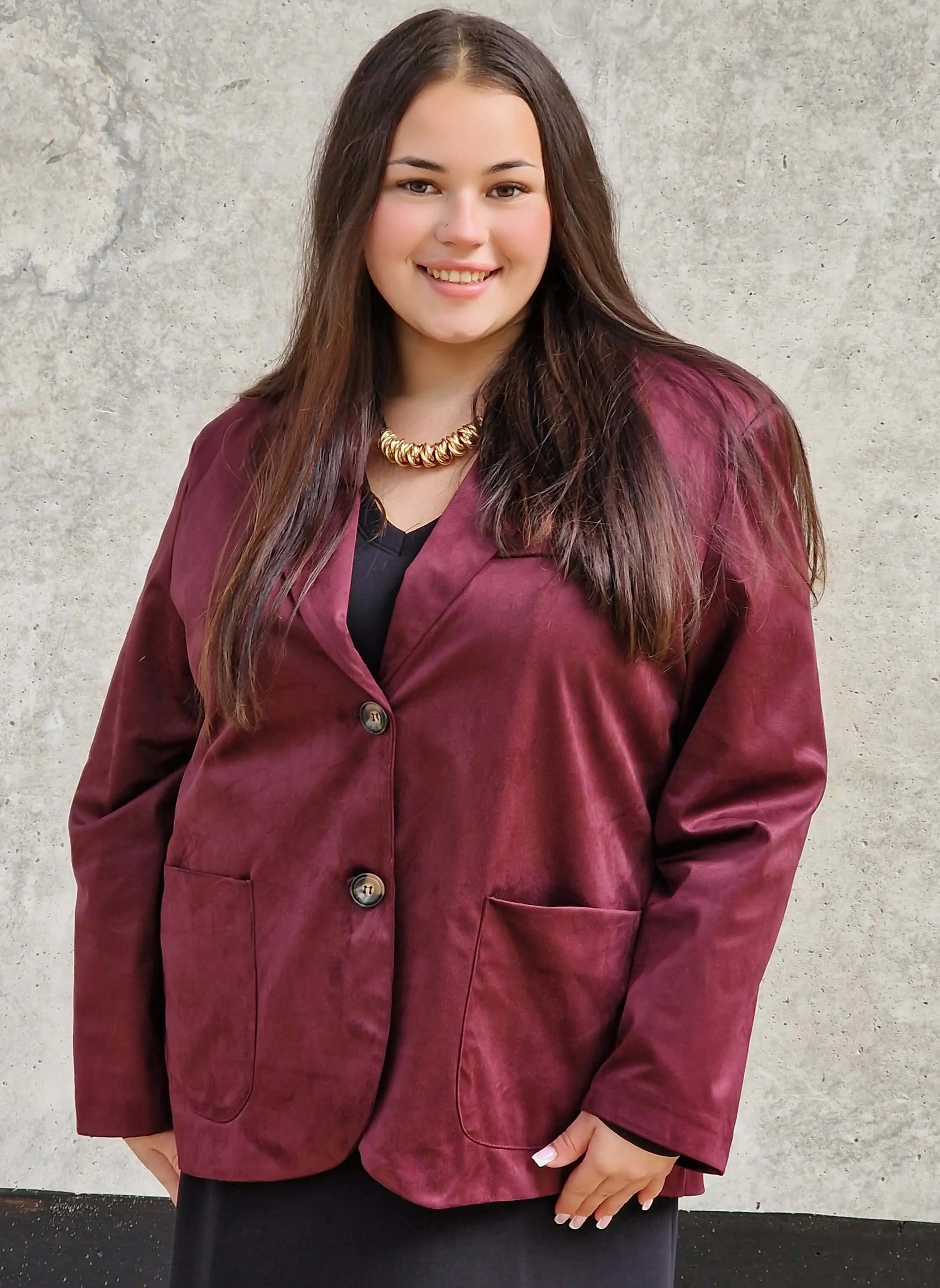 Marynarka oversize plus size – nowoczesna elegancja i komfort w jednym Stylowa XL