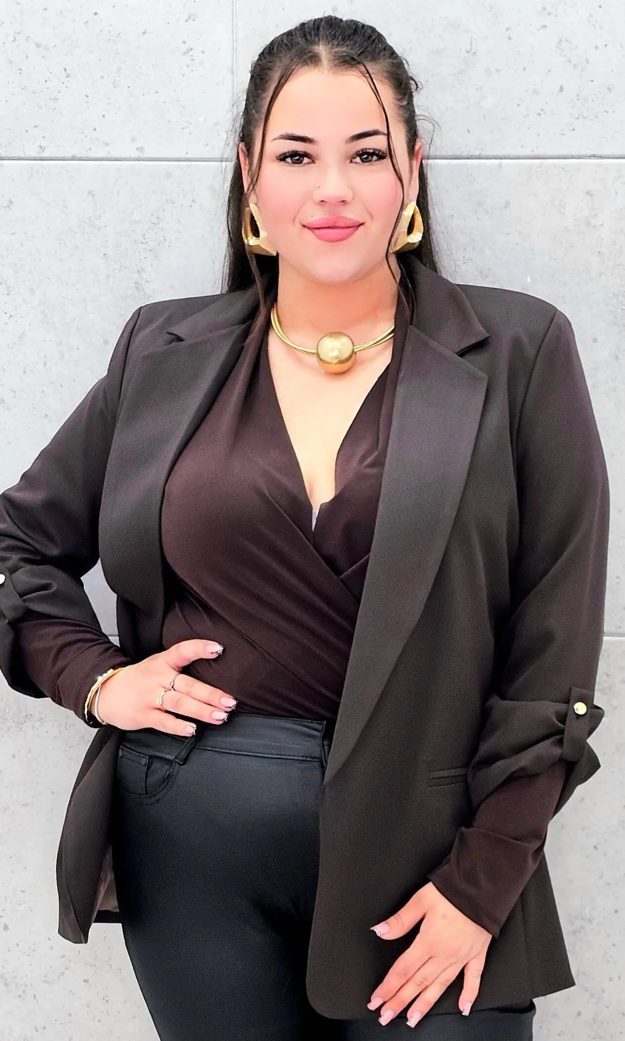 Marynarka plus size – elegancja, która pasuje do każdej stylizacji. Stylowa XL