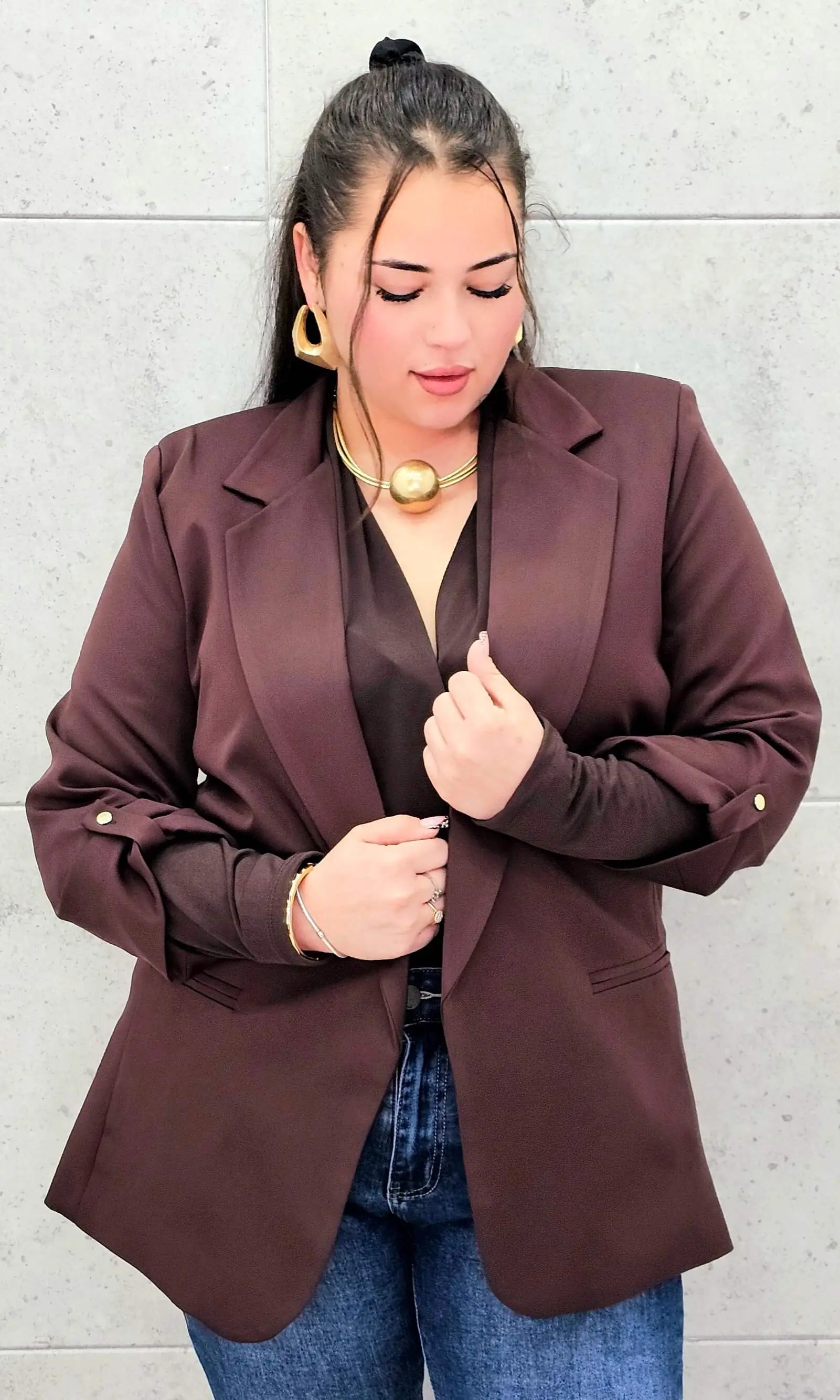 Marynarka plus size – elegancja, która pasuje do każdej stylizacji. Stylowa XL