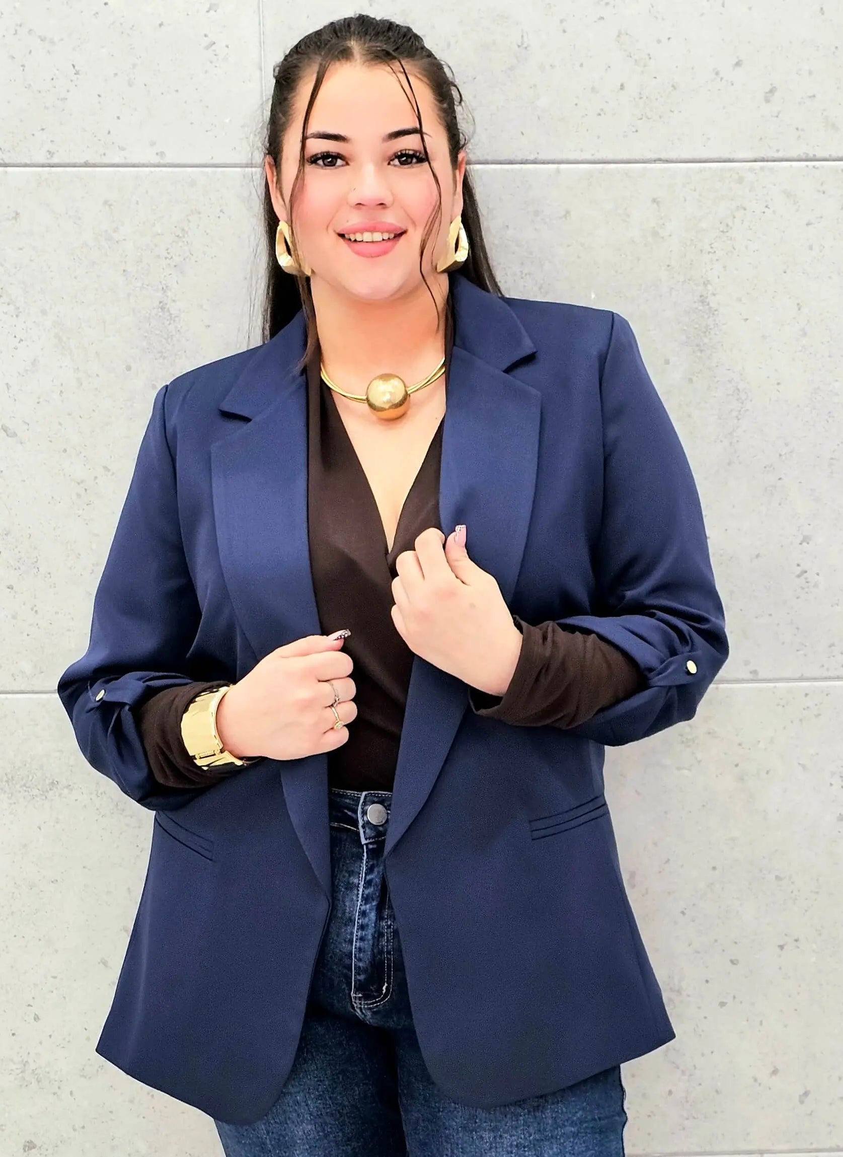 Marynarka plus size – elegancja, która pasuje do każdej stylizacji. Stylowa XL