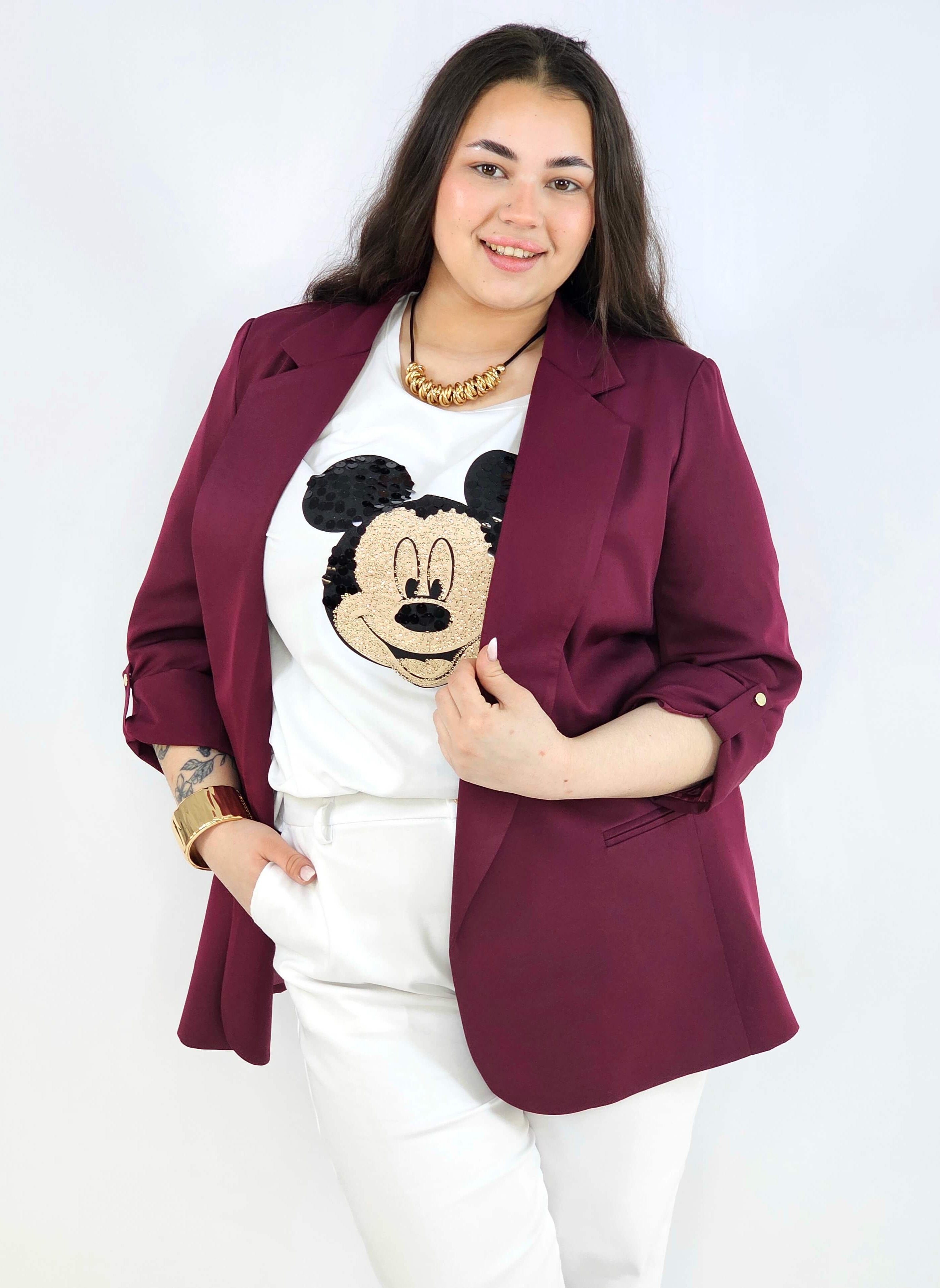 Marynarka plus size – elegancja, która pasuje do każdej stylizacji. Stylowa XL