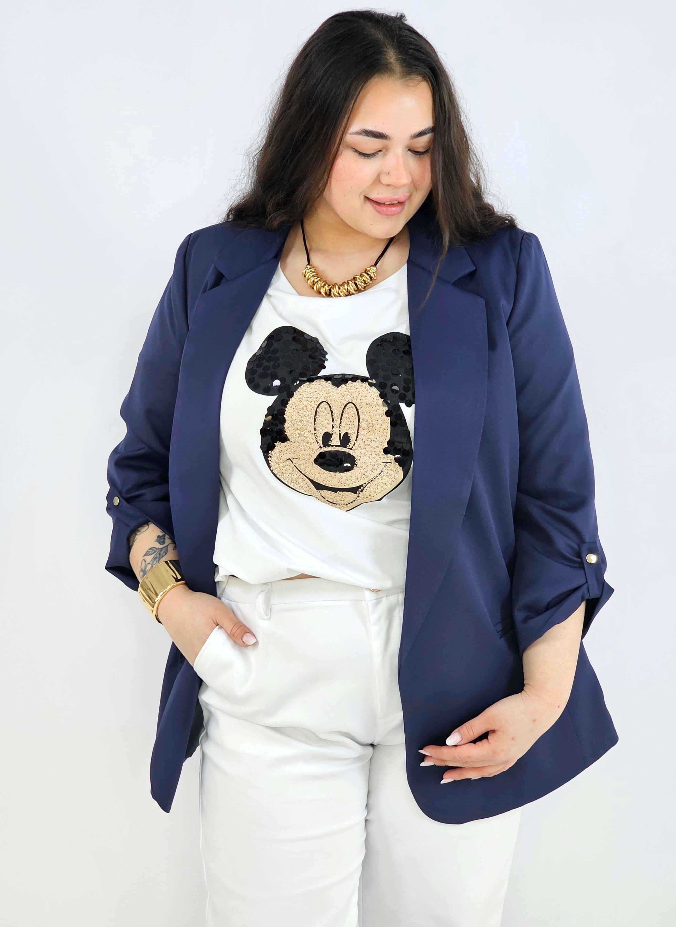 Marynarka plus size – elegancja, która pasuje do każdej stylizacji. Stylowa XL