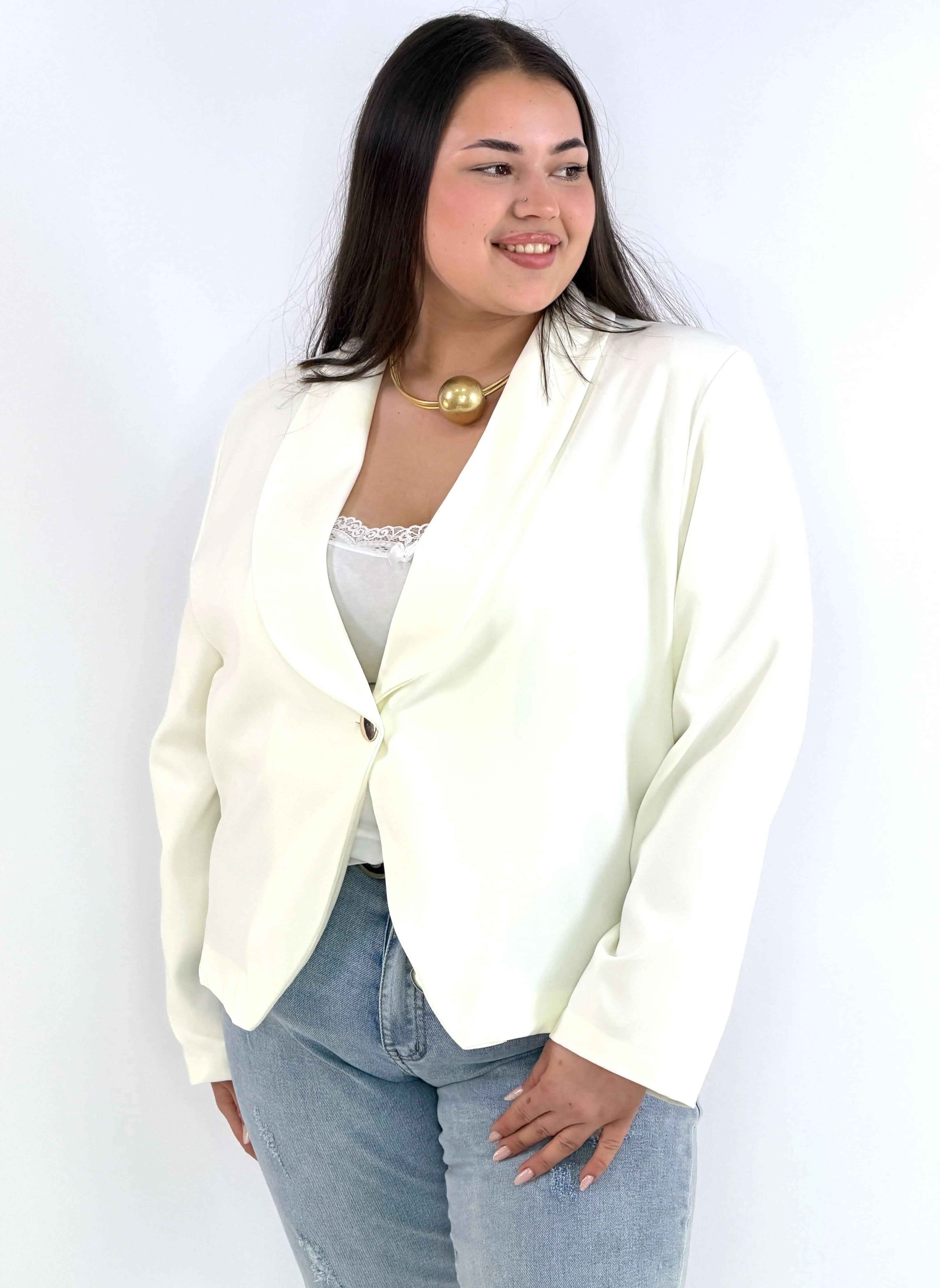 Marynarka plus size elegancka o krótkim kroju XXL Stylowa XL